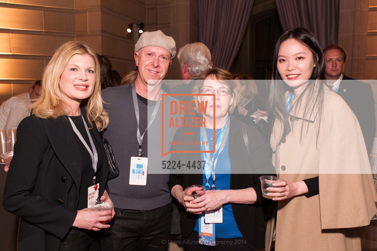 Linda Reese, Robert Vallee, Sharon Braswell, Yvonne Li, The Concert for UCSF BENIOFF CHILDREN'S HOSPITALS, US, October 14th, 2014, Photo #5224-4437 Linda Reese, Robert Vallee, Sharon Braswell, Yvonne Li, Photo #5224-4437