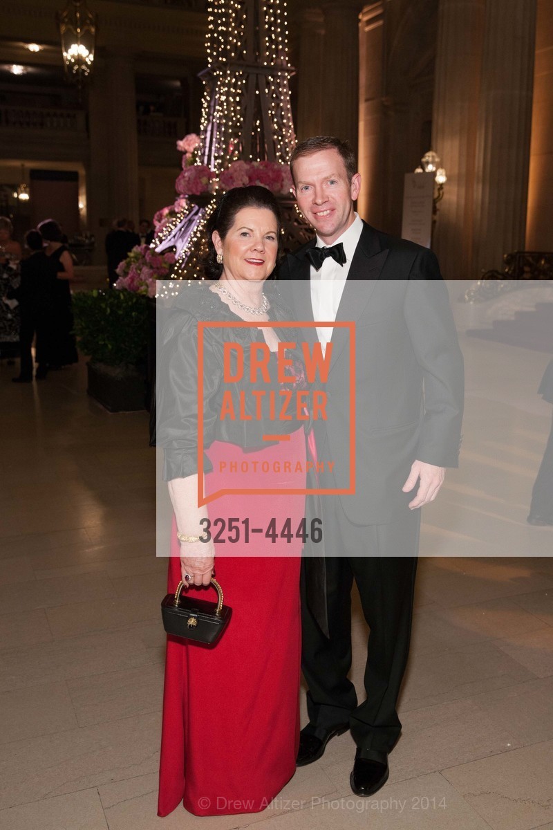 Barbara Fritz, Andrew Morrison, A Paris Holiday: Dinner on the OPERA HOUSE STAGE, US, December 2nd, 2014, Photo #3251-4446 Barbara Fritz, Andrew Morrison, Photo #3251-4446