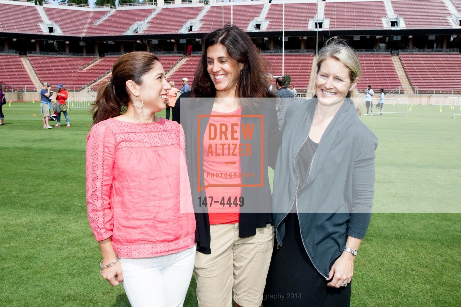 Linda Mills, Staci Friesel, Jonna Hunter, WENDER WEIS FOUNDATION and FIT KIDS Present Children's Champions, US, May 3rd, 2014, Photo #147-4449 Linda Mills, Staci Friesel, Jonna Hunter, Photo #147-4449