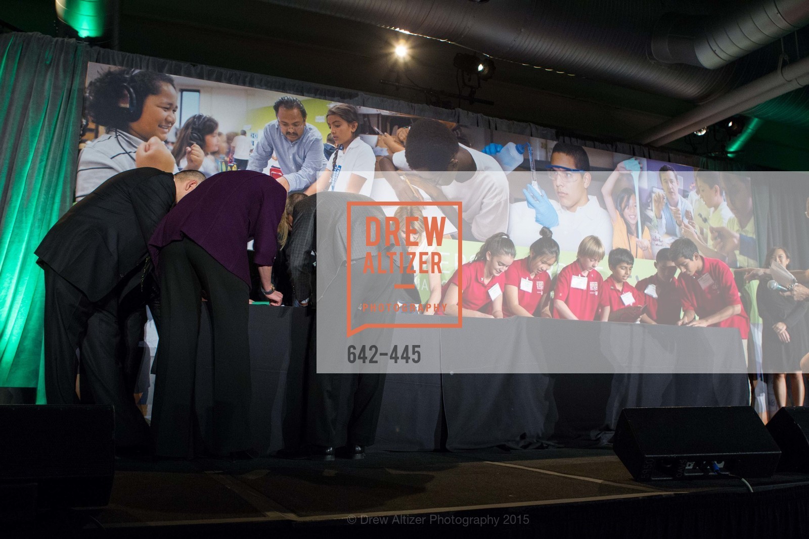 Atmosphere, Silicon Valley Education Foundation's PIONEERS & PURPOSE, Computer History Museum. 1401 N. Shoreline Blvd, November 4th, 2015,Drew Altizer, Drew Altizer Photography, full-service agency, private events, San Francisco photographer, photographer california