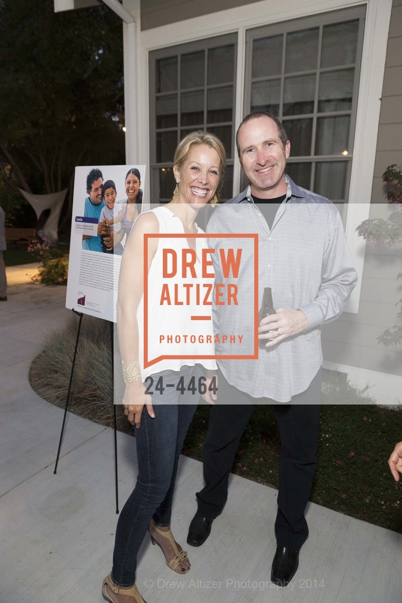 Kelli McCloughan, Jonathan Noble, THIS OLD BAG Preview Party, Silicon Valley, US, September 20th, 2014, Photo #24-4464 Kelli McCloughan, Jonathan Noble, Photo #24-4464