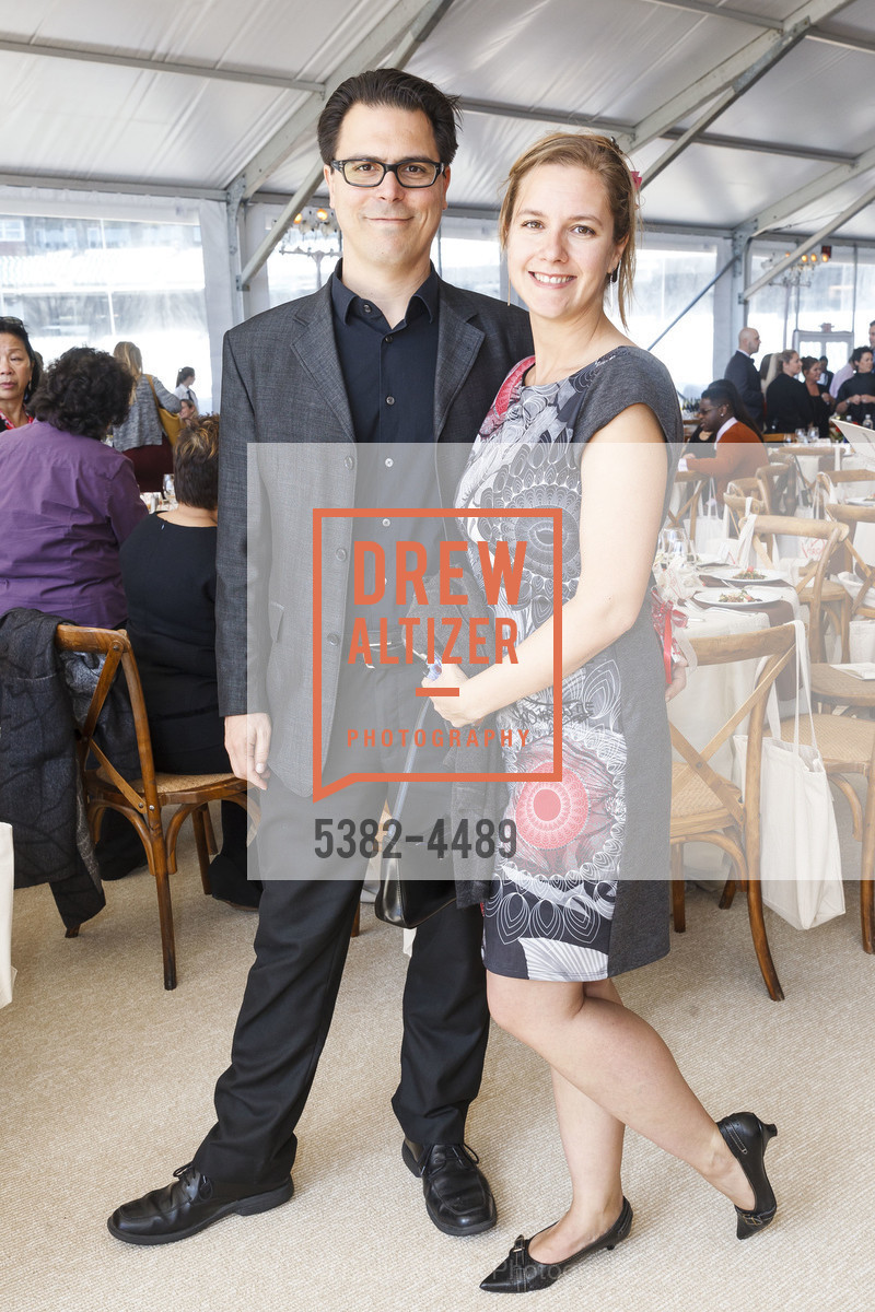 Stefan Nandzik, Entropy, Heroes and Hearts Luncheon 2018, AT&T Park, Photo #5382-4489 Stefan Nandzik, Entropy, Photo #5382-4489