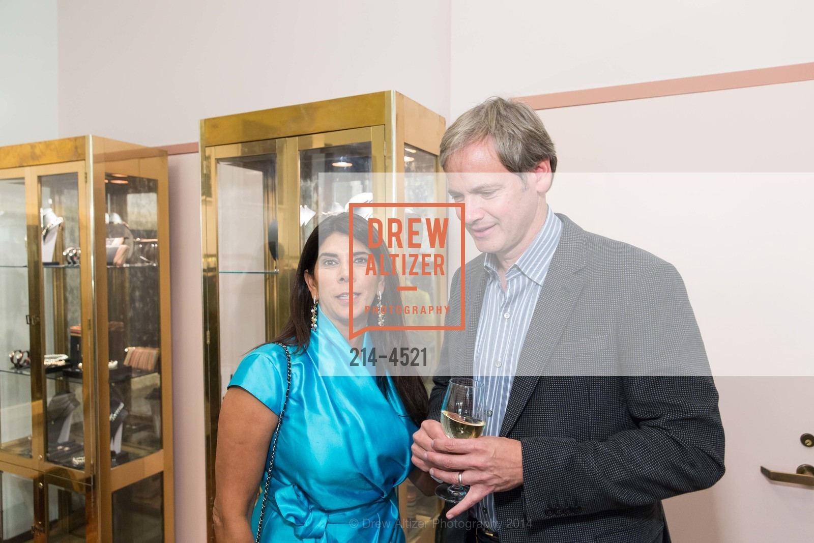 Sujata Pherwani, Chuck Esserman, Launch Party for SFMOMA's 2014 Bay Area Treasure Award, US, September 22nd, 2014, Photo #214-4521 Sujata Pherwani, Chuck Esserman, Photo #214-4521