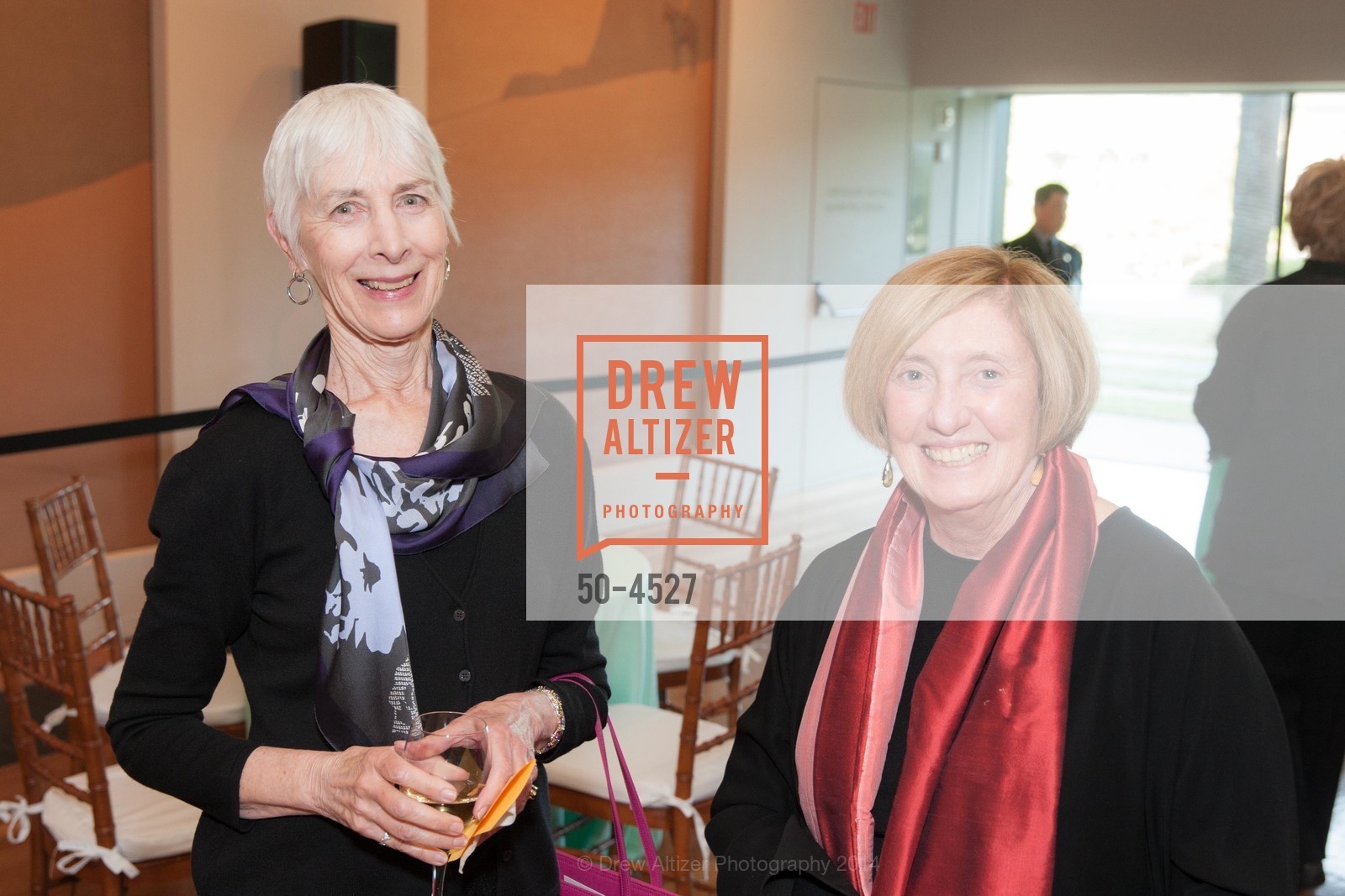 Jeanne Hurley, Joan Kaplan, FINE ARTS MUSEUM OF SAN FRANCISCO'S Annual Giving Donor Behind-the-Scenes Dinner, US, May 7th, 2014, Photo #50-4527 Jeanne Hurley, Joan Kaplan, Photo #50-4527