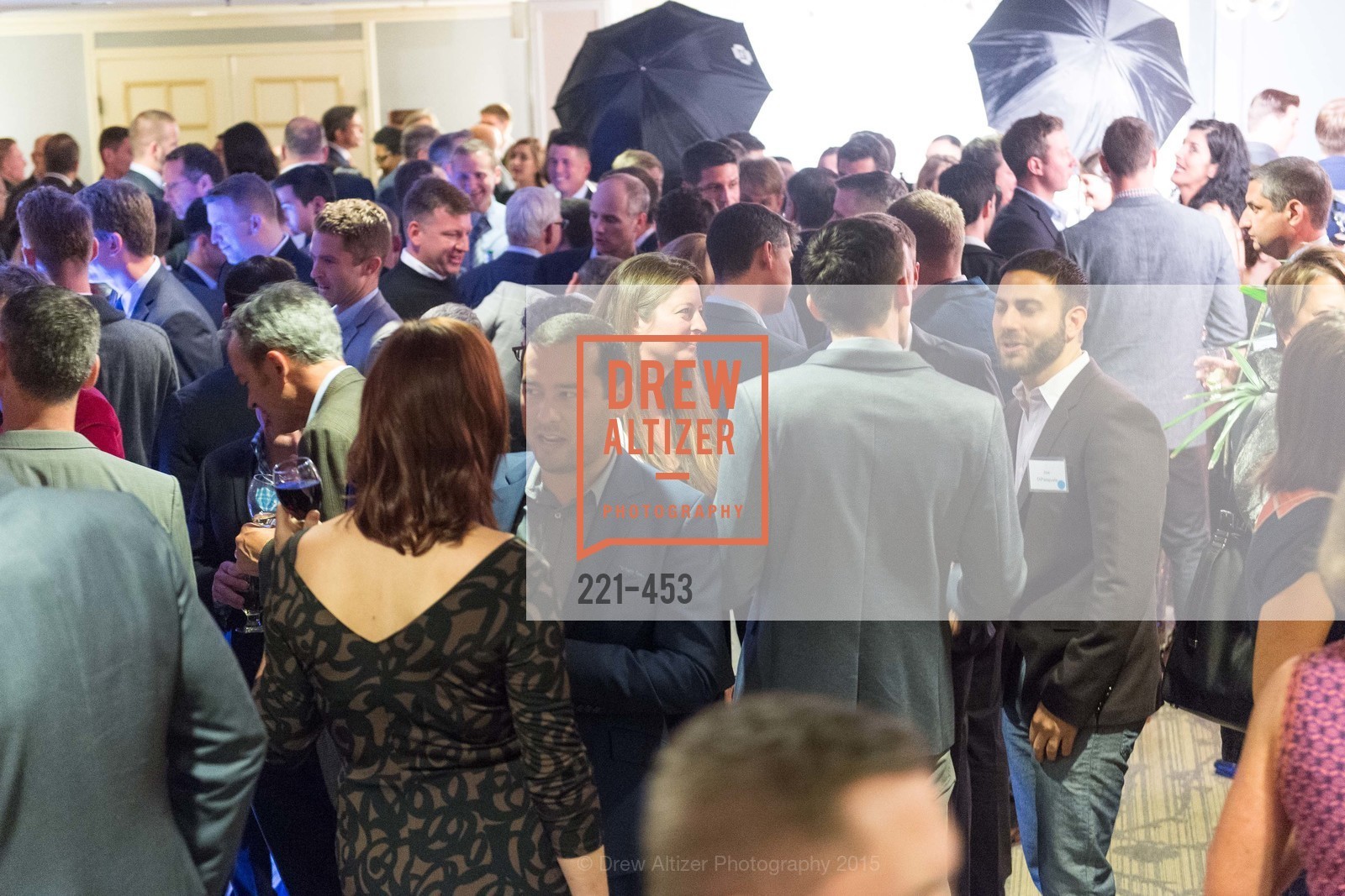 Atmosphere, The 2015 StartOut Awards, Kabuki Hotel. 2525 Van Ness St, November 5th, 2015,Drew Altizer, Drew Altizer Photography, full-service agency, private events, San Francisco photographer, photographer california