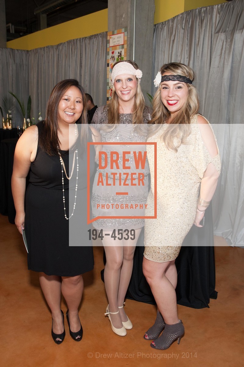 Melanie Wong, Nancy Dinges, Gina Beltrama, HOMELESS PRENATAL PROGRAM'S Our House Celebrating Our 25th Anniversary, US, May 31st, 2014, Photo #194-4539 Melanie Wong, Nancy Dinges, Gina Beltrama, Photo #194-4539