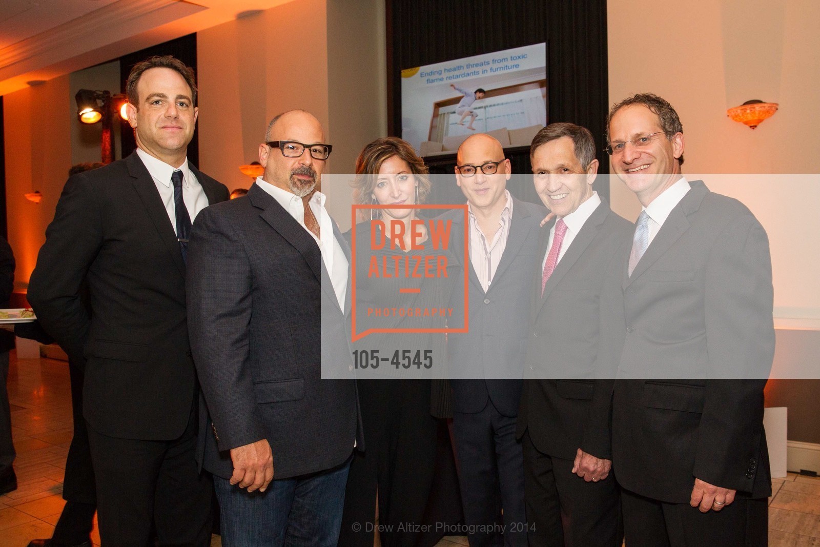 Paul Adelstein, Robert Rosenheck, Cindy Capobianco, Dennis Kucinich, Evan Handler, Michael Green, CENTER FOR ENVIRONMENTAL HEALTH Gala 2014 at the Bently Reserve, Bently Reserve. 301 Battery Street, May 8th, 2014, Photo #105-4545 Paul Adelstein, Robert Rosenheck, Cindy Capobianco, Dennis Kucinich, Evan Handler, Michael Green, Photo #105-4545
