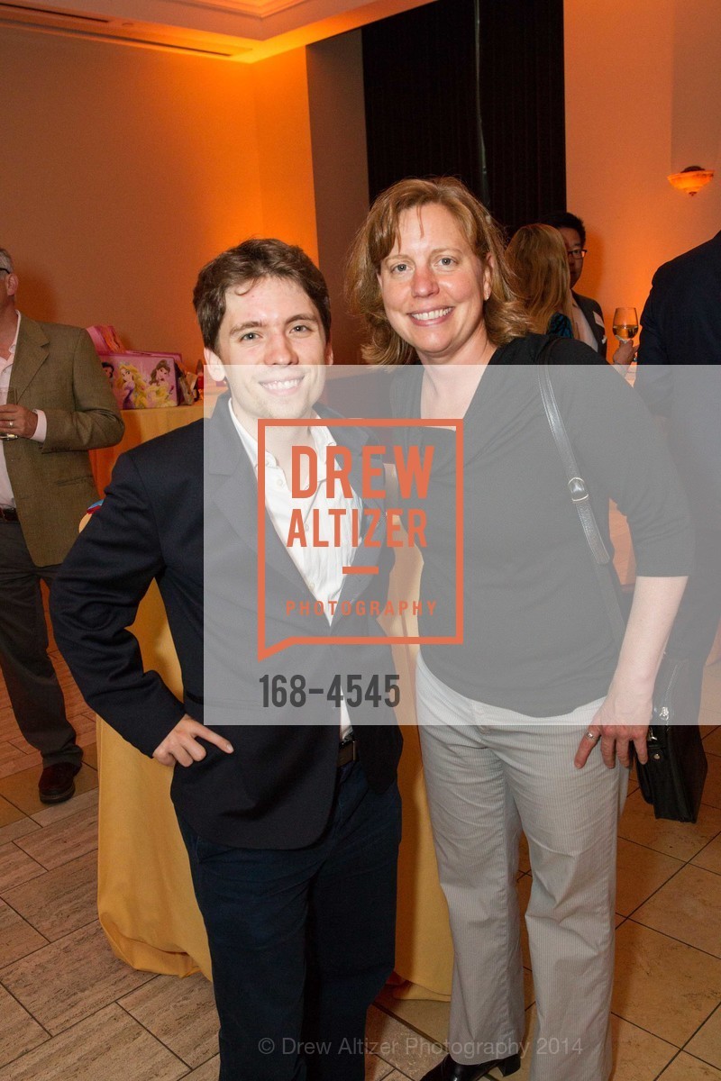 Matteo Kausch, CENTER FOR ENVIRONMENTAL HEALTH Gala 2014 at the Bently Reserve, Bently Reserve. 301 Battery Street, May 8th, 2014, Photo #168-4545 Matteo Kausch, Photo #168-4545