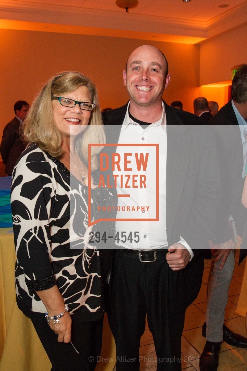 Debra Lewandowski, Eli Shlaes, CENTER FOR ENVIRONMENTAL HEALTH Gala 2014 at the Bently Reserve, Bently Reserve. 301 Battery Street, May 8th, 2014, Photo #294-4545 Debra Lewandowski, Eli Shlaes, Photo #294-4545