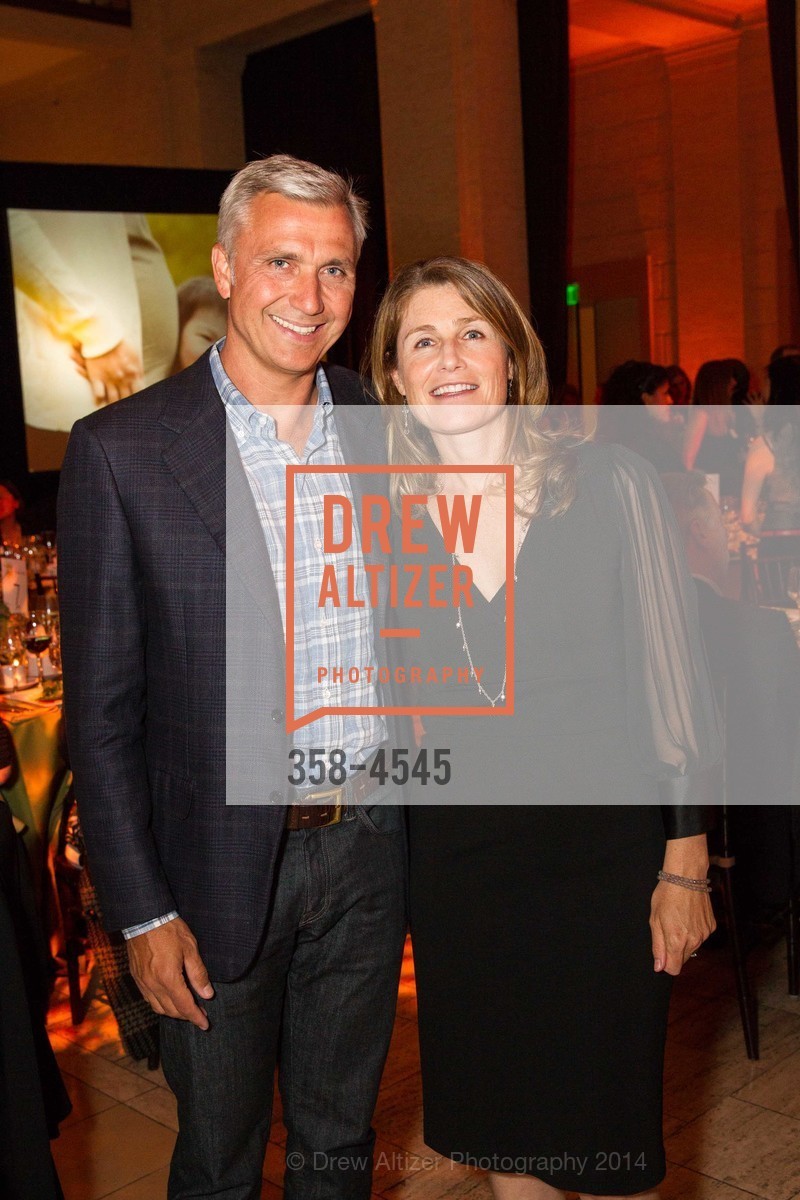 Ted Buchanan, Kirsten Beckwith, CENTER FOR ENVIRONMENTAL HEALTH Gala 2014 at the Bently Reserve, Bently Reserve. 301 Battery Street, May 8th, 2014, Photo #358-4545 Ted Buchanan, Kirsten Beckwith, Photo #358-4545
