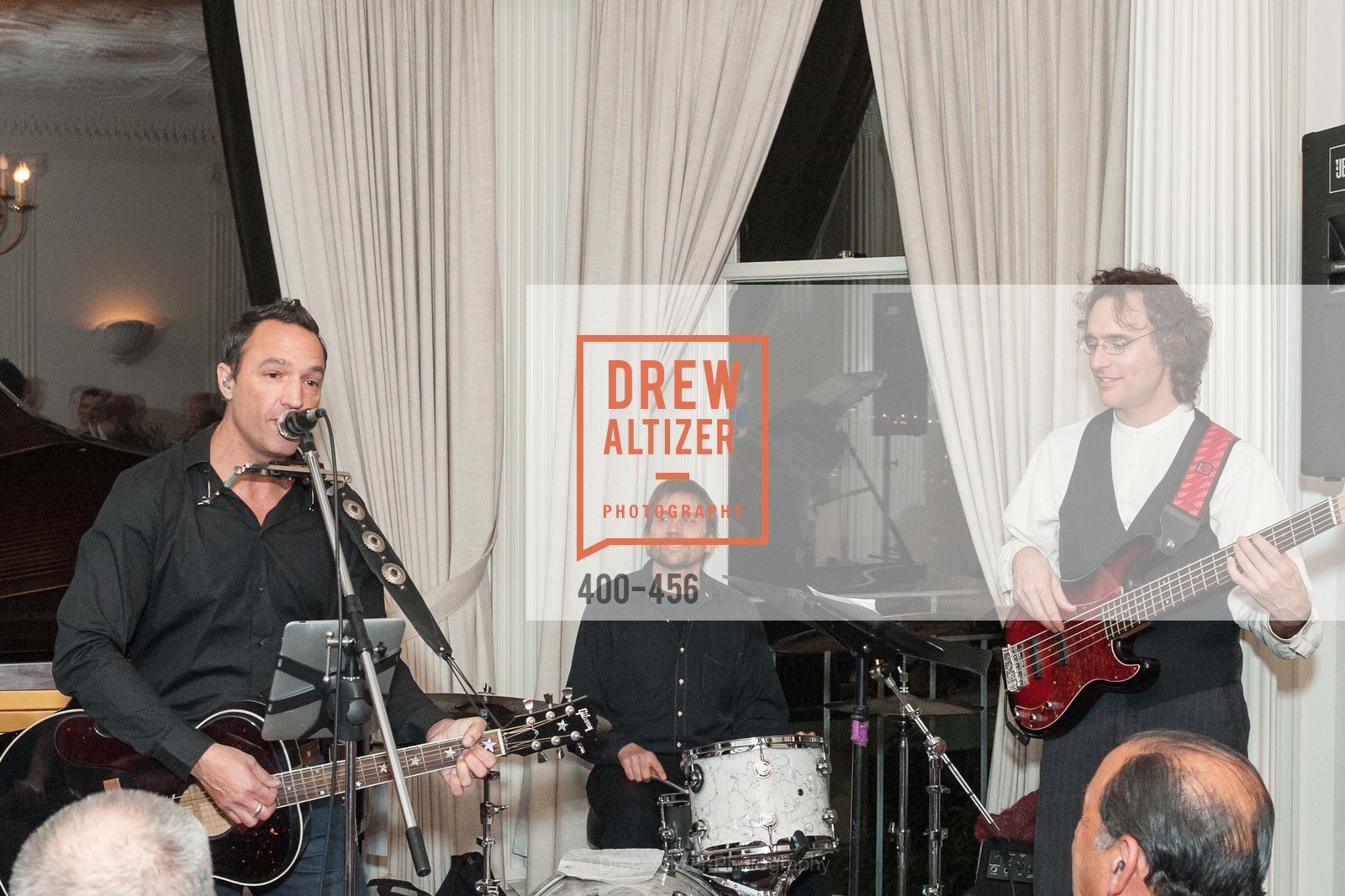 Performance, RED CROSS San Francisco 2014 Consulate Reception, US. German Consulate, January 9th, 2014,Drew Altizer, Drew Altizer Photography, full-service agency, private events, San Francisco photographer, photographer california