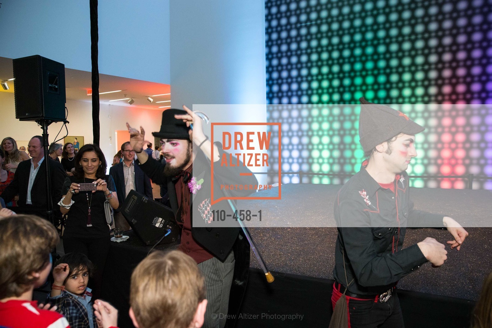Atmosphere, DE YOUNGSTERS A Bigger Family Party, US. US, January 10th, 2014,Drew Altizer, Drew Altizer Photography, full-service agency, private events, San Francisco photographer, photographer california