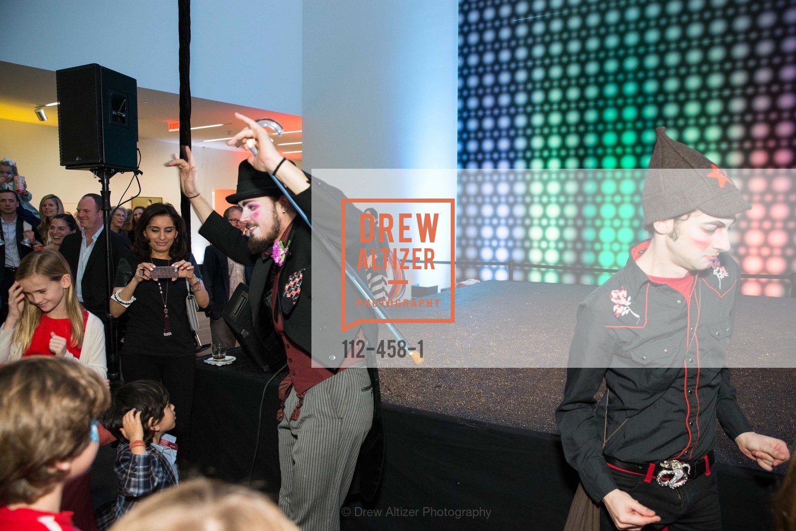 Atmosphere, DE YOUNGSTERS A Bigger Family Party, US. US, January 10th, 2014,Drew Altizer, Drew Altizer Photography, full-service agency, private events, San Francisco photographer, photographer california