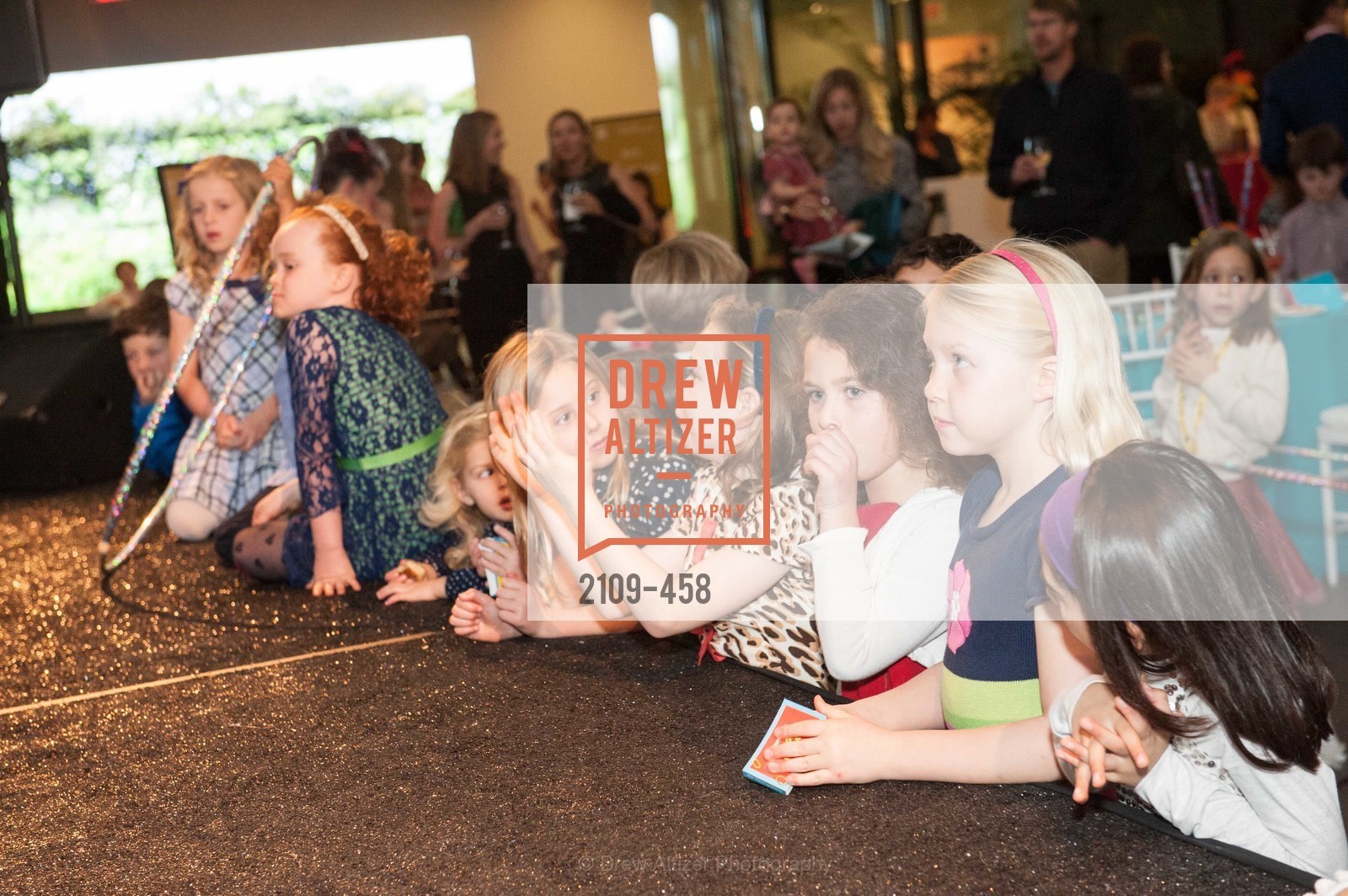 Atmosphere, DE YOUNGSTERS A Bigger Family Party, US. US, January 10th, 2014,Drew Altizer, Drew Altizer Photography, full-service event agency, private events, San Francisco photographer, photographer California