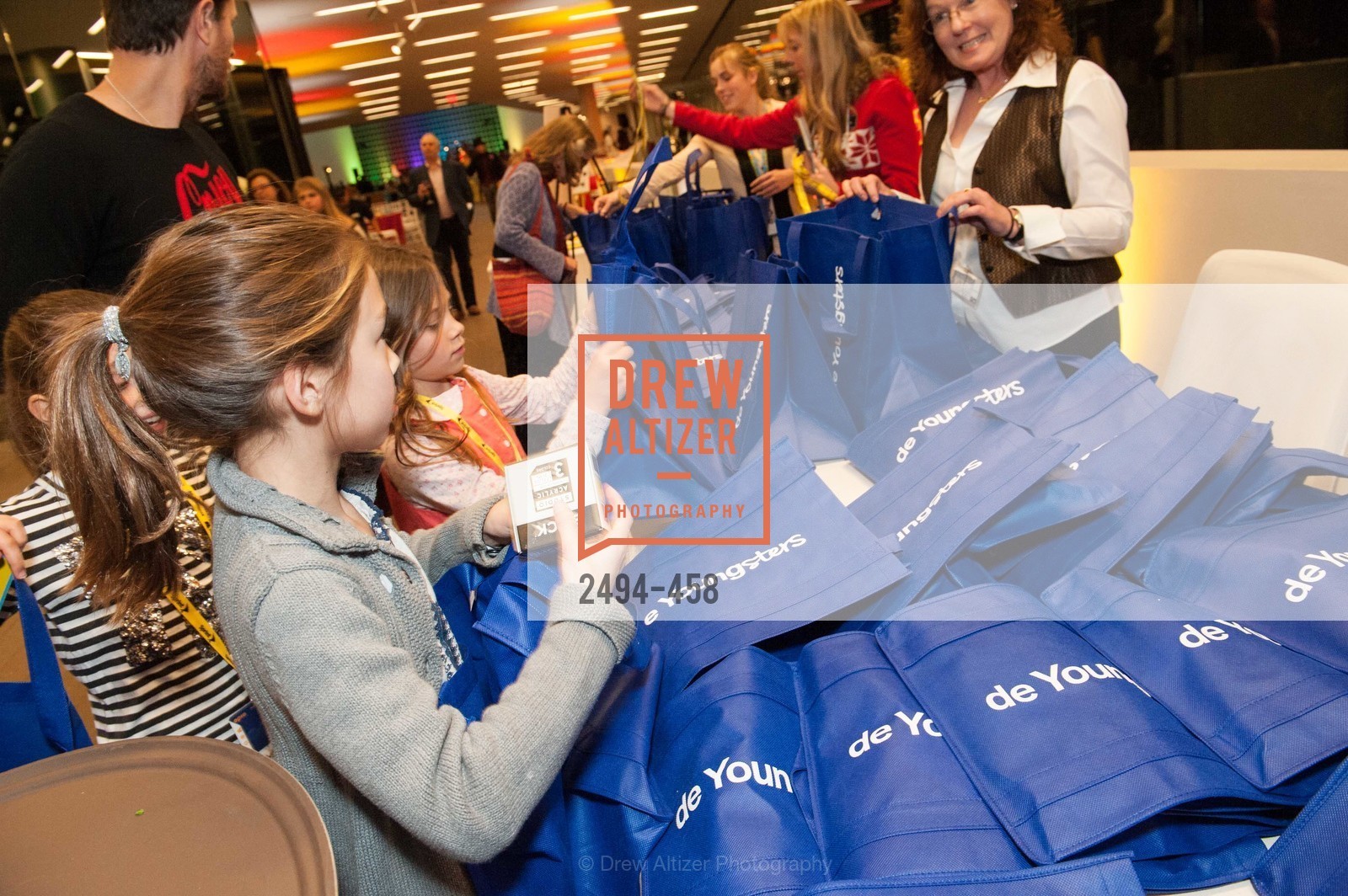 Atmosphere, DE YOUNGSTERS A Bigger Family Party, US. US, January 10th, 2014,Drew Altizer, Drew Altizer Photography, full-service agency, private events, San Francisco photographer, photographer california