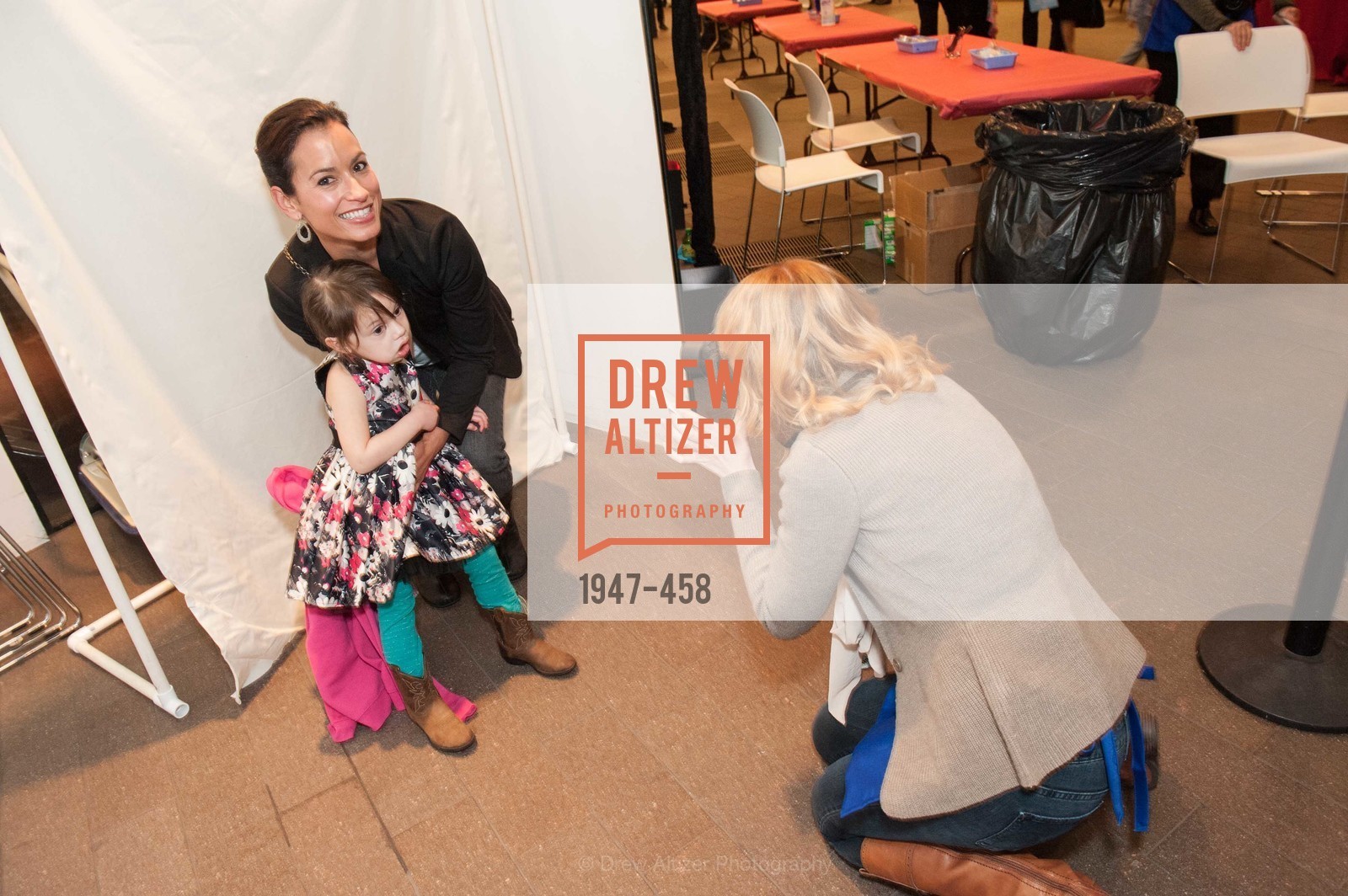 Michelle Macarai, Lilla Robinson, Ashley Harris, DE YOUNGSTERS A Bigger Family Party, US. US, January 10th, 2014,Drew Altizer, Drew Altizer Photography, full-service agency, private events, San Francisco photographer, photographer california