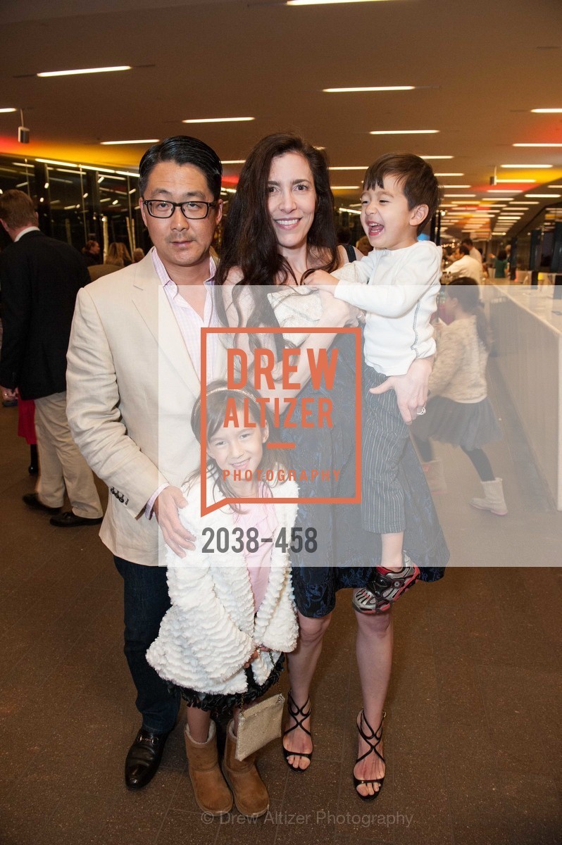 Michael Kim, Annabelle Kim, Letitia Kim, Dashiell Kim, DE YOUNGSTERS A Bigger Family Party, US. US, . US, Photo #2038-458 Michael Kim, Annabelle Kim, Letitia Kim, Dashiell Kim, Photo #2038-458
