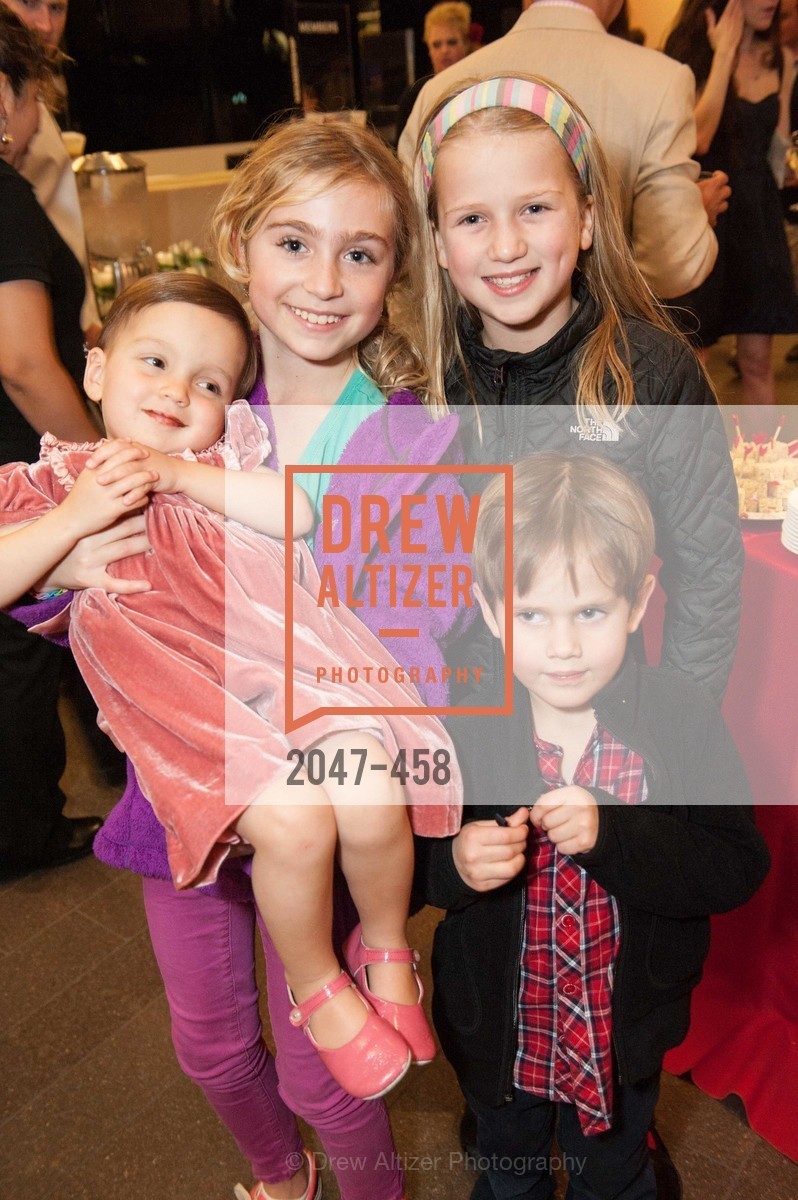 Nina Gruber, Mia Weiss, Maddie Shakoori, Wade McKnight, DE YOUNGSTERS A Bigger Family Party, US. US, . US, Photo #2047-458 Nina Gruber, Mia Weiss, Maddie Shakoori, Wade McKnight, Photo #2047-458