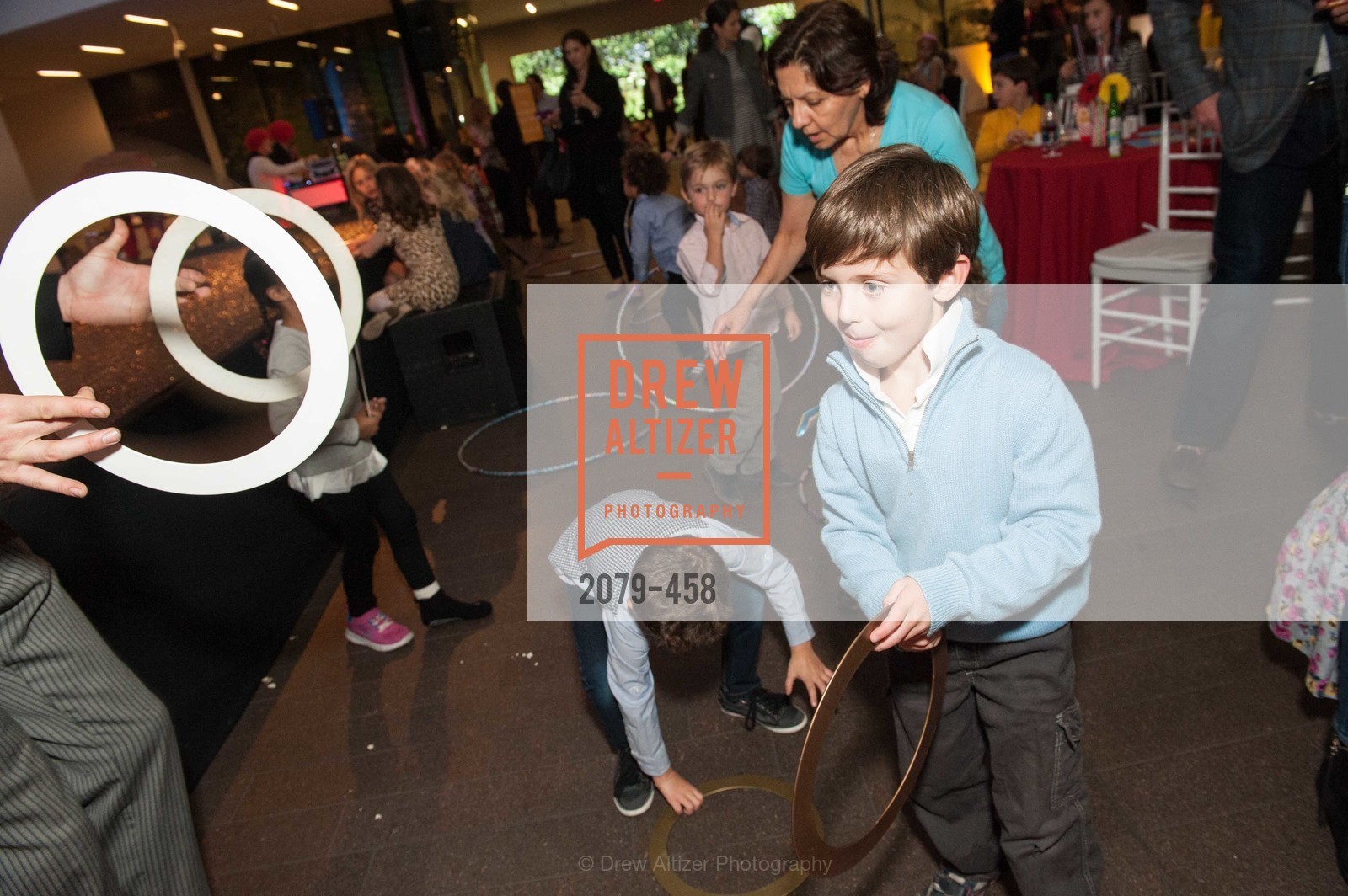 Ian Monahan, DE YOUNGSTERS A Bigger Family Party, US. US, January 10th, 2014,Drew Altizer, Drew Altizer Photography, full-service agency, private events, San Francisco photographer, photographer california