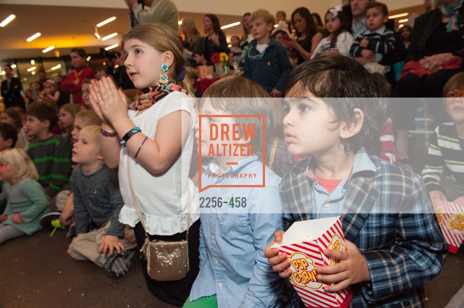 Yub Shamdasani, DE YOUNGSTERS A Bigger Family Party, US. US, January 10th, 2014,Drew Altizer, Drew Altizer Photography, full-service agency, private events, San Francisco photographer, photographer california