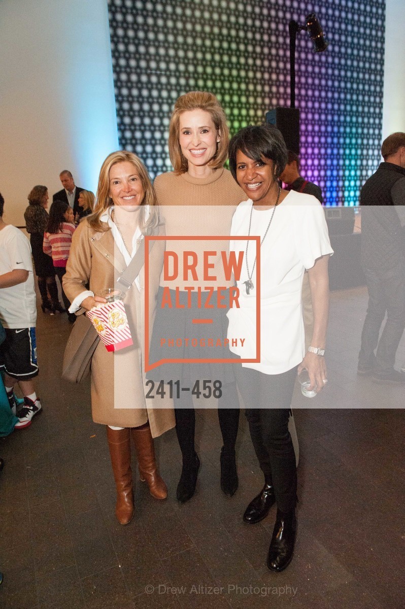 Kathryn Lasater, Kate Clammer, Jeana Toney, DE YOUNGSTERS A Bigger Family Party, US. US, January 10th, 2014