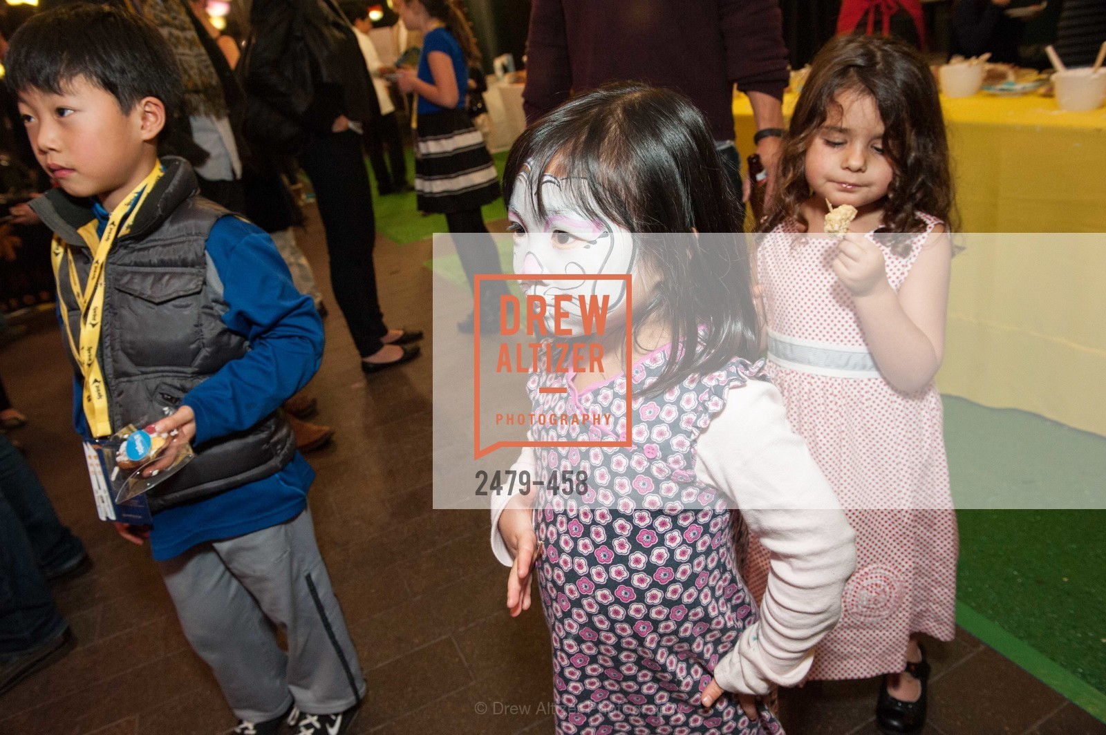 Jordan Fong, DE YOUNGSTERS A Bigger Family Party, US. US, January 10th, 2014,Drew Altizer, Drew Altizer Photography, full-service agency, private events, San Francisco photographer, photographer california