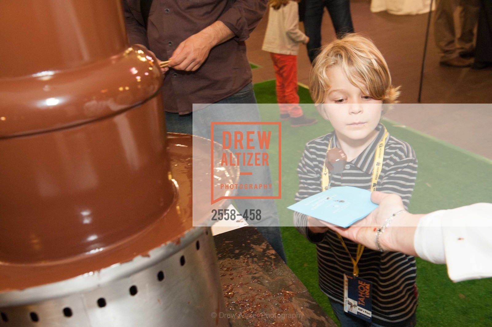 Judah Saxe, DE YOUNGSTERS A Bigger Family Party, US. US, January 10th, 2014,Drew Altizer, Drew Altizer Photography, full-service agency, private events, San Francisco photographer, photographer california