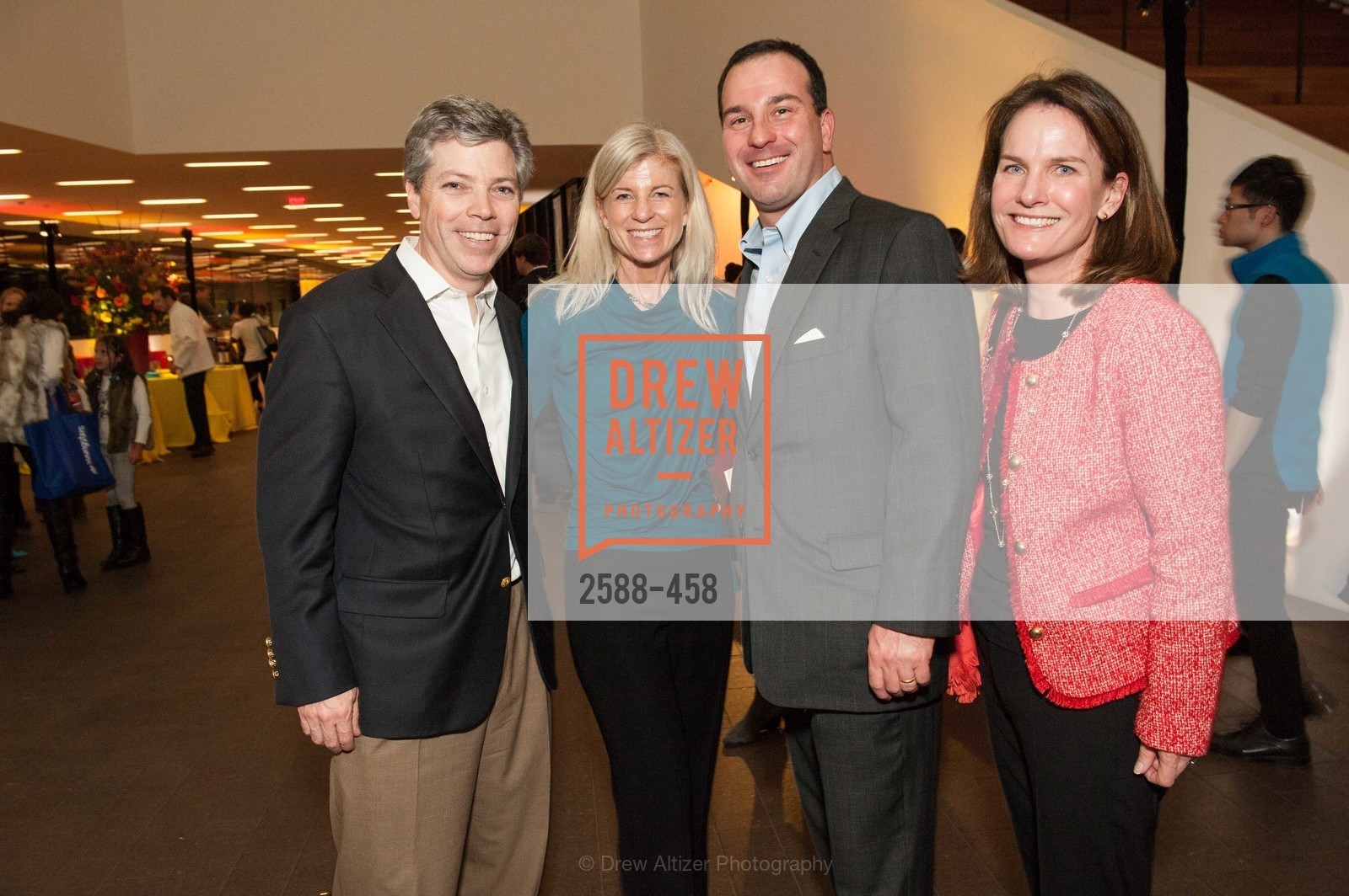 Peter Callander, Lynn Callander, Will Noble, Jenny Noble, DE YOUNGSTERS A Bigger Family Party, US. US, . US, Photo #2588-458 Peter Callander, Lynn Callander, Will Noble, Jenny Noble, Photo #2588-458