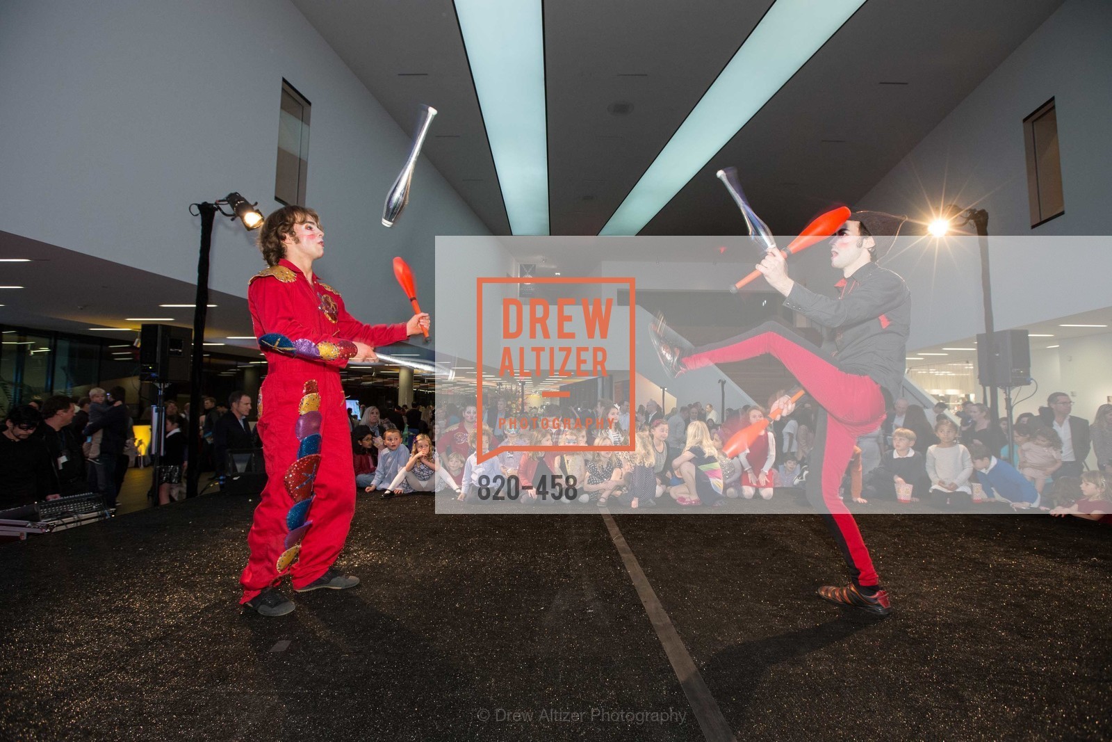 Performance, DE YOUNGSTERS A Bigger Family Party, US. US, January 10th, 2014,Drew Altizer, Drew Altizer Photography, full-service event agency, private events, San Francisco photographer, photographer California