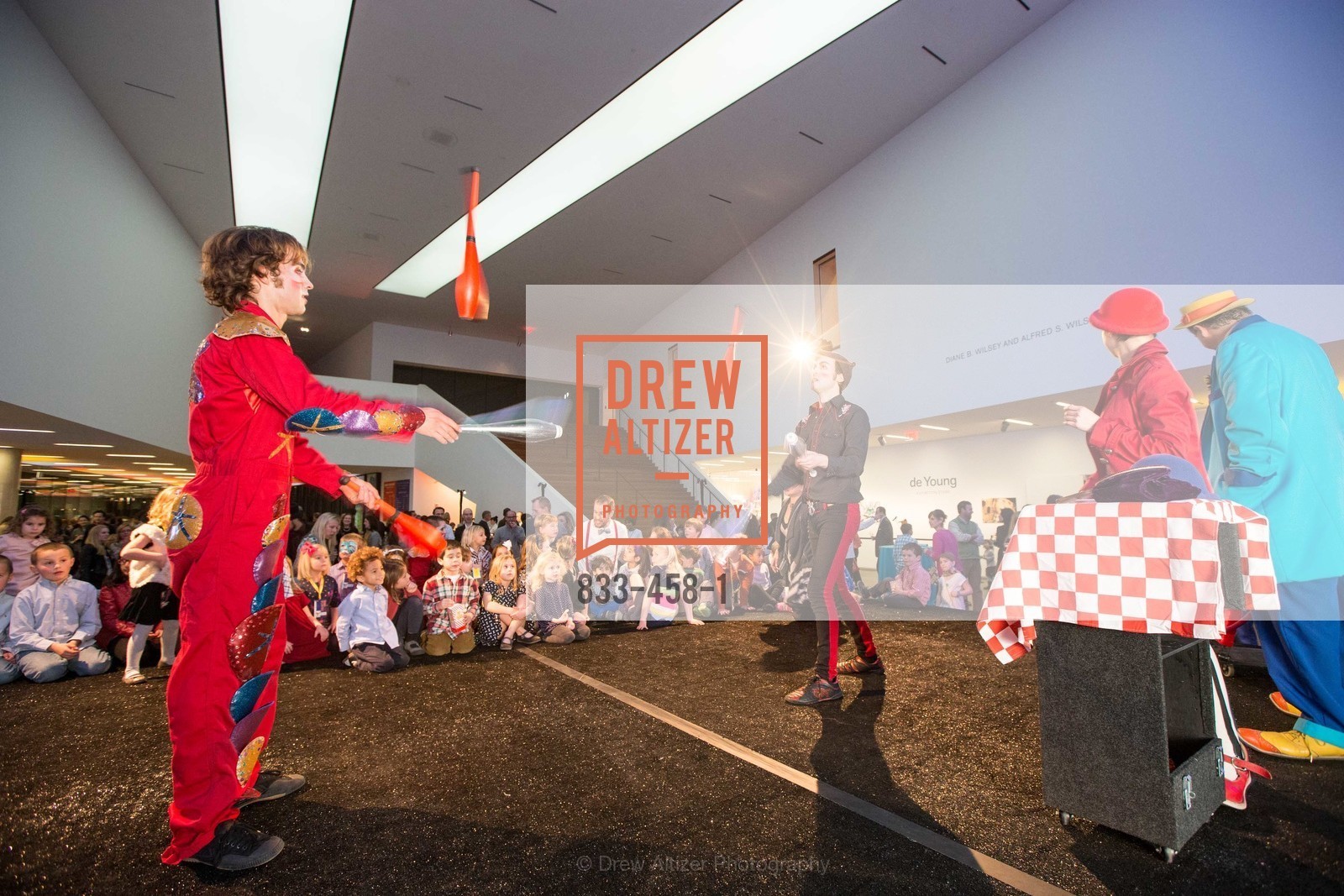 Performance, DE YOUNGSTERS A Bigger Family Party, US. US, January 10th, 2014,Drew Altizer, Drew Altizer Photography, full-service event agency, private events, San Francisco photographer, photographer California