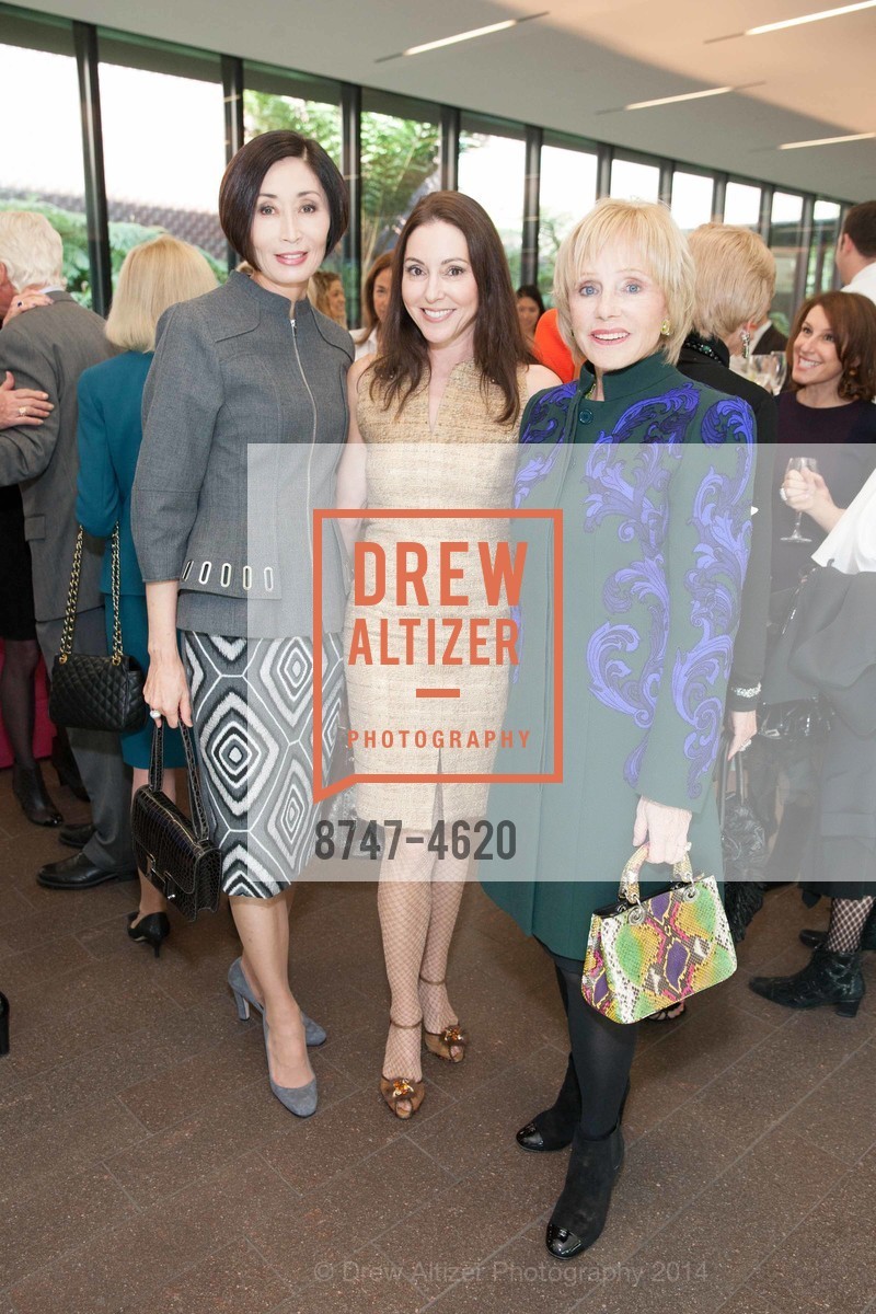Yurie Pascarella, Marybeth Lamott, Mary Jo Kovacevich, SAKS 5TH AVENUE Presents The Art of Fashion by Carolina Herrera at the DeYOUNG MUSEUM, US, November 4th, 2014, Photo #8747-4620 Yurie Pascarella, Marybeth Lamott, Mary Jo Kovacevich, Photo #8747-4620