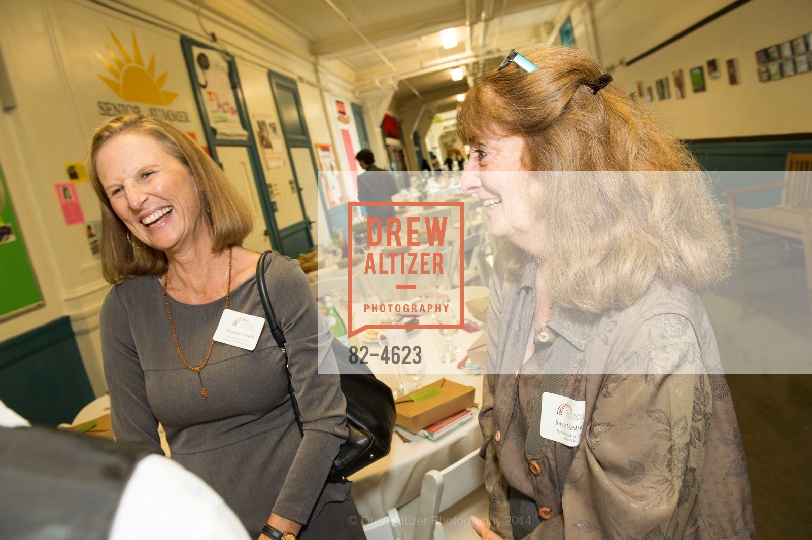 Suzanne Schutte, Joyce McMinn, Gateway Public Schools - 12TH ANNUAL MATTERS OF THE MIND LUNCHEON featuring DAVID KELLEY, US, October 17th, 2014, Photo #82-4623 Suzanne Schutte, Joyce McMinn, Photo #82-4623