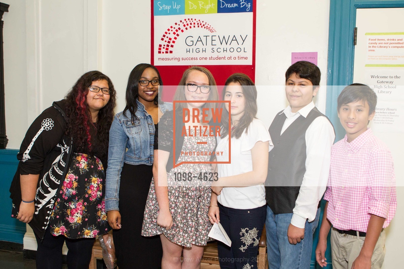 Daisy Dalas, Briana Roberts, Lyetta Eklon, Liana Velasquez, Leoner Gonzales, Jordan Narra, Gateway Public Schools - 12TH ANNUAL MATTERS OF THE MIND LUNCHEON featuring DAVID KELLEY, US, October 17th, 2014, Photo #1098-4623 Daisy Dalas, Briana Roberts, Lyetta Eklon, Liana Velasquez, Leoner Gonzales, Jordan Narra, Photo #1098-4623