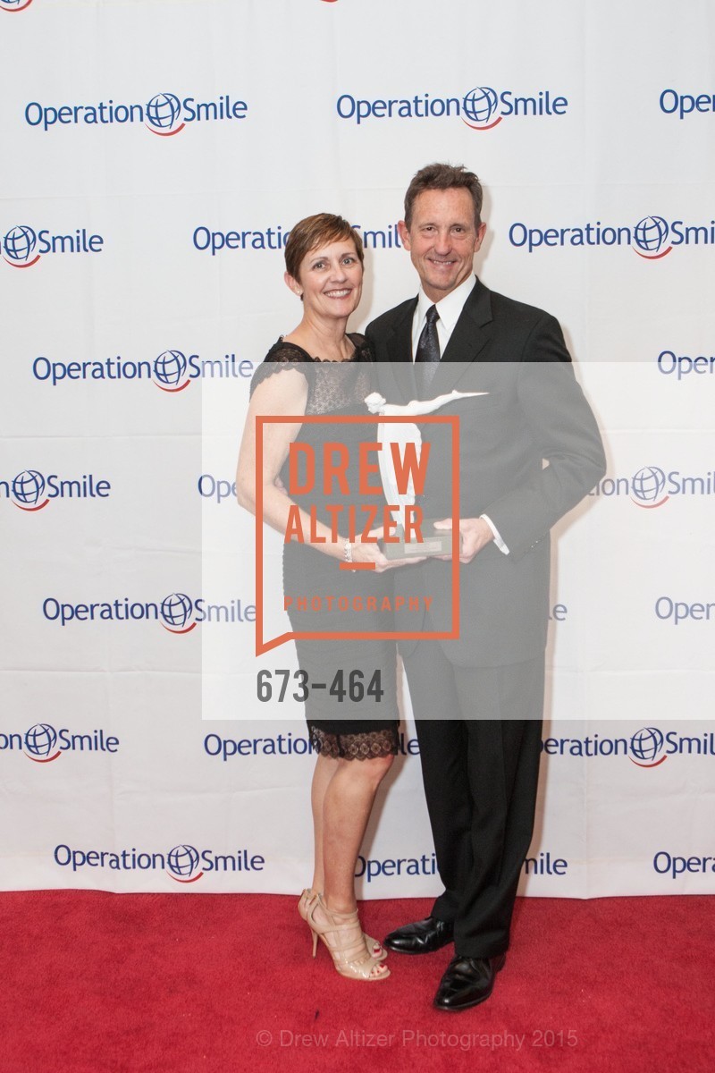 Dawn Burdick, Kim Burdick, Operation Smile Presents THE SAN FRANCISCO 2015 SMILE GALA, InterContinental Hotel, November 7th, 2015,Drew Altizer, Drew Altizer Photography, full-service agency, private events, San Francisco photographer, photographer california