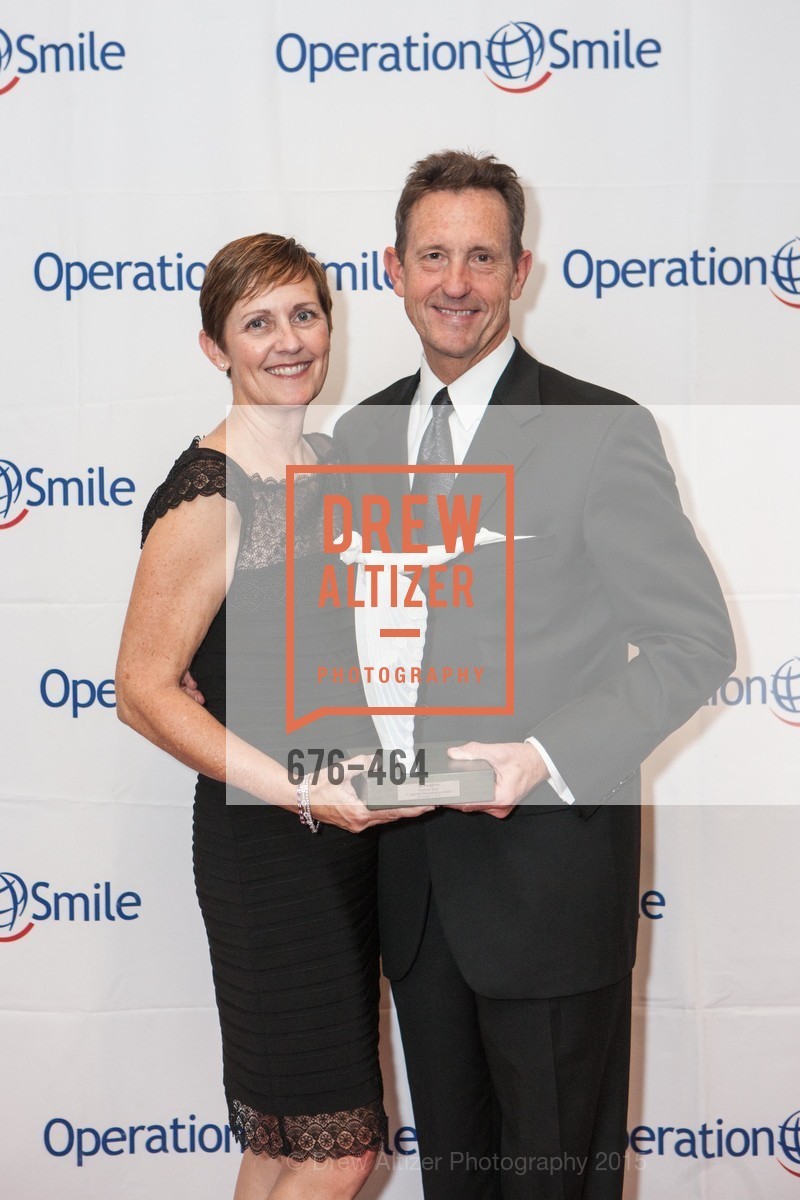 Dawn Burdick, Kim Burdick, Operation Smile Presents THE SAN FRANCISCO 2015 SMILE GALA, InterContinental Hotel, November 7th, 2015,Drew Altizer, Drew Altizer Photography, full-service event agency, private events, San Francisco photographer, photographer California