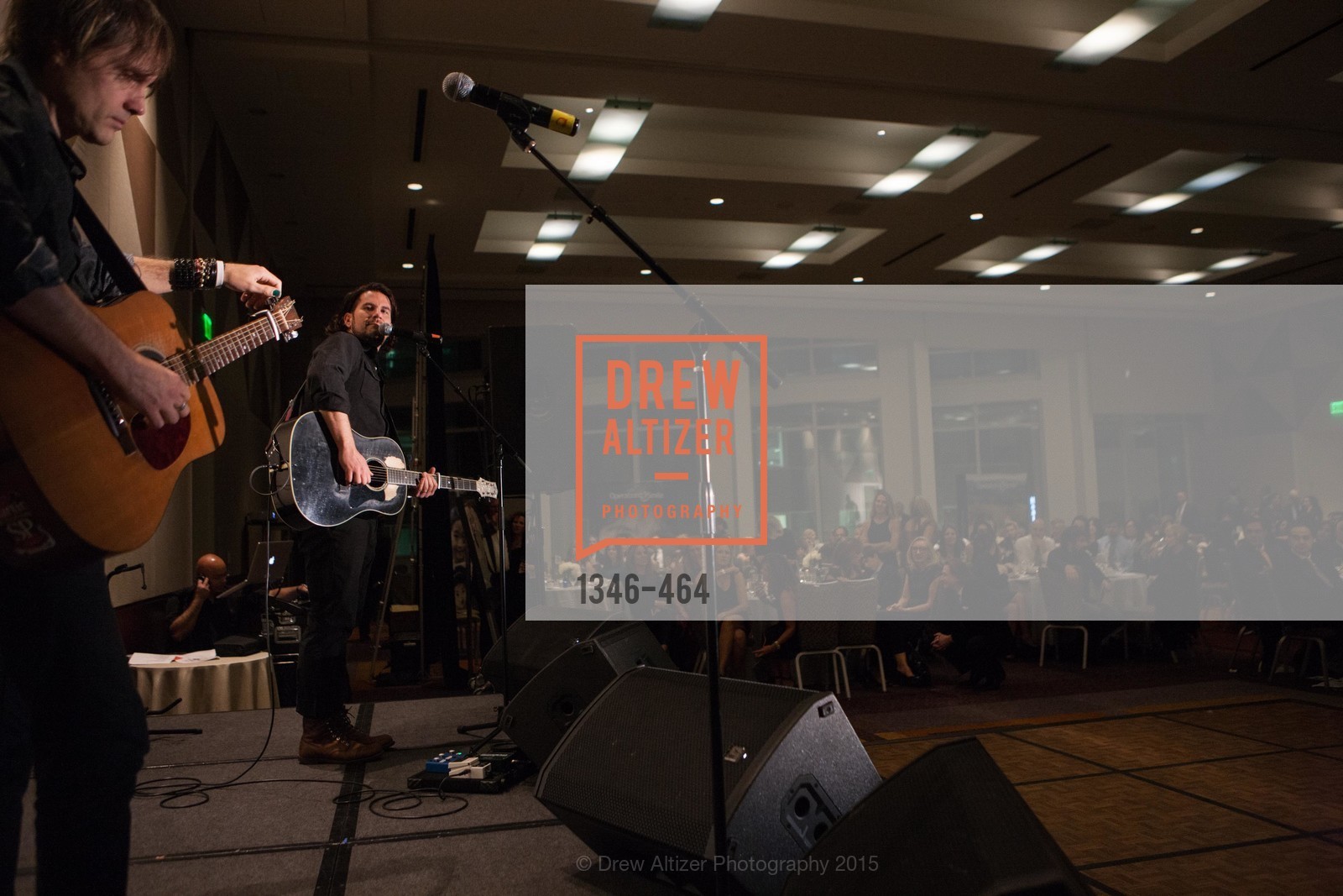 Performance By Matt Nathanson, Operation Smile Presents THE SAN FRANCISCO 2015 SMILE GALA, InterContinental Hotel, November 7th, 2015,Drew Altizer, Drew Altizer Photography, full-service event agency, private events, San Francisco photographer, photographer California