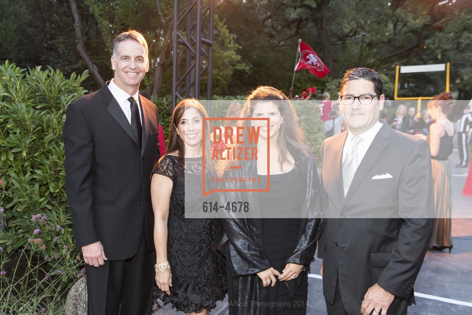 John Hoch, Donna Armstrong, Amy Wender-Hoch, Owen Armstrong, SUPERBALL Benefiting 49ers Foundation, US, September 26th, 2014, Photo #614-4678 John Hoch, Donna Armstrong, Amy Wender-Hoch, Owen Armstrong, Photo #614-4678