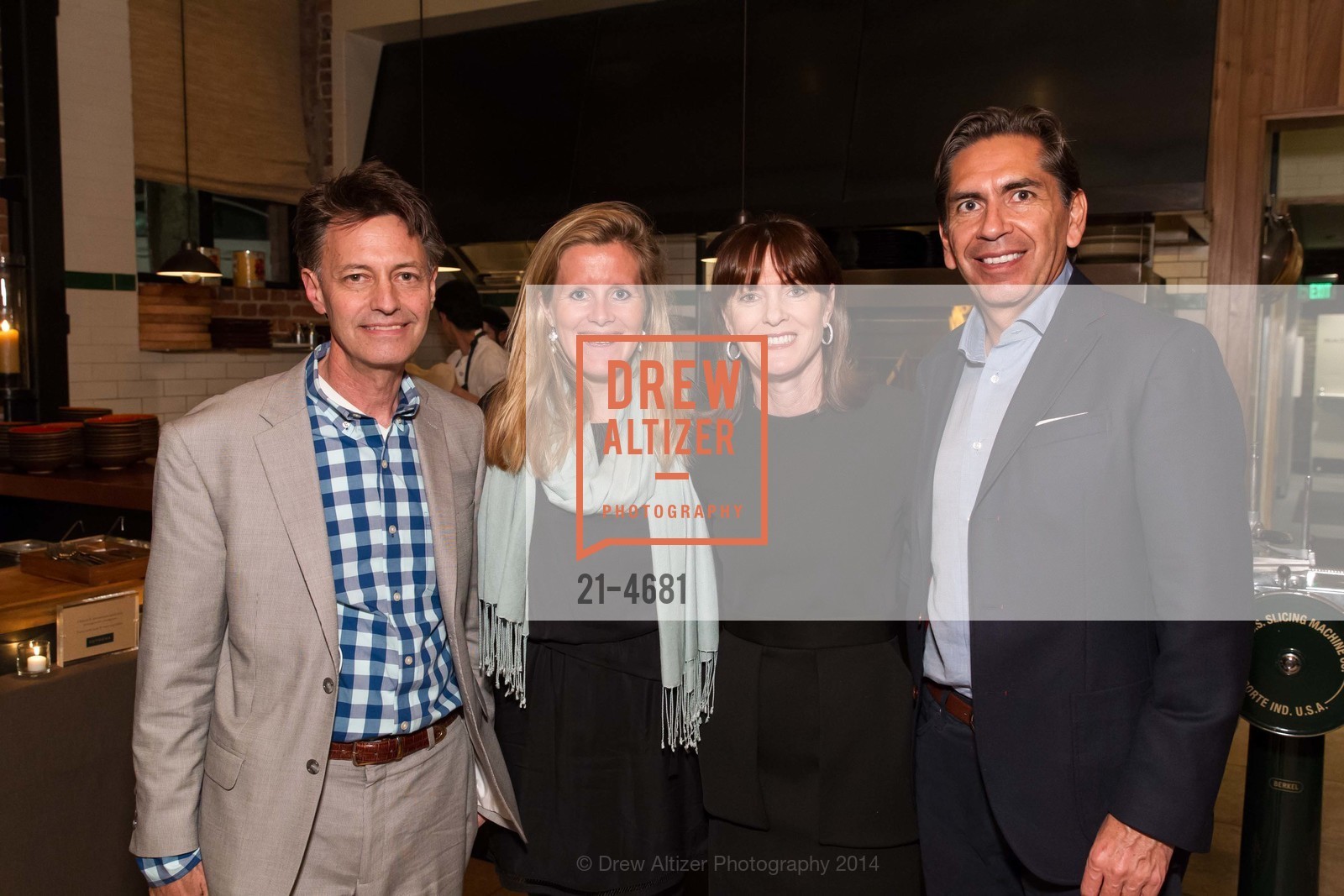 Seth Jacobson, Lydia Pelosi, Allison Speer, Jorge Ruiz, CITIBANK + FOG Kickoff Dinner, US, December 3rd, 2014, Photo #21-4681 Seth Jacobson, Lydia Pelosi, Allison Speer, Jorge Ruiz, Photo #21-4681
