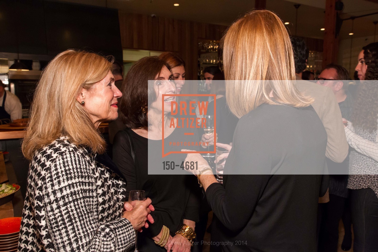 Cathy Topham, Eileen Michael, Katie Paige, CITIBANK + FOG Kickoff Dinner, US, December 3rd, 2014, Photo #150-4681 Cathy Topham, Eileen Michael, Katie Paige, Photo #150-4681