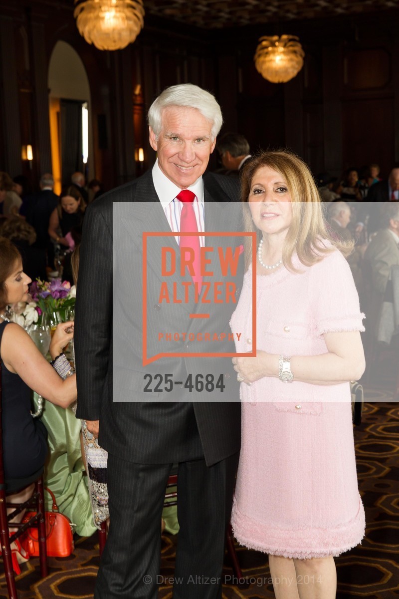 Timothy Blackburn, Athena Blackburn, THE JUNIOR LEAGUE OF SAN FRANCISCO Presents Women at the Center Honors, US, May 8th, 2014, Photo #225-4684 Timothy Blackburn, Athena Blackburn, Photo #225-4684