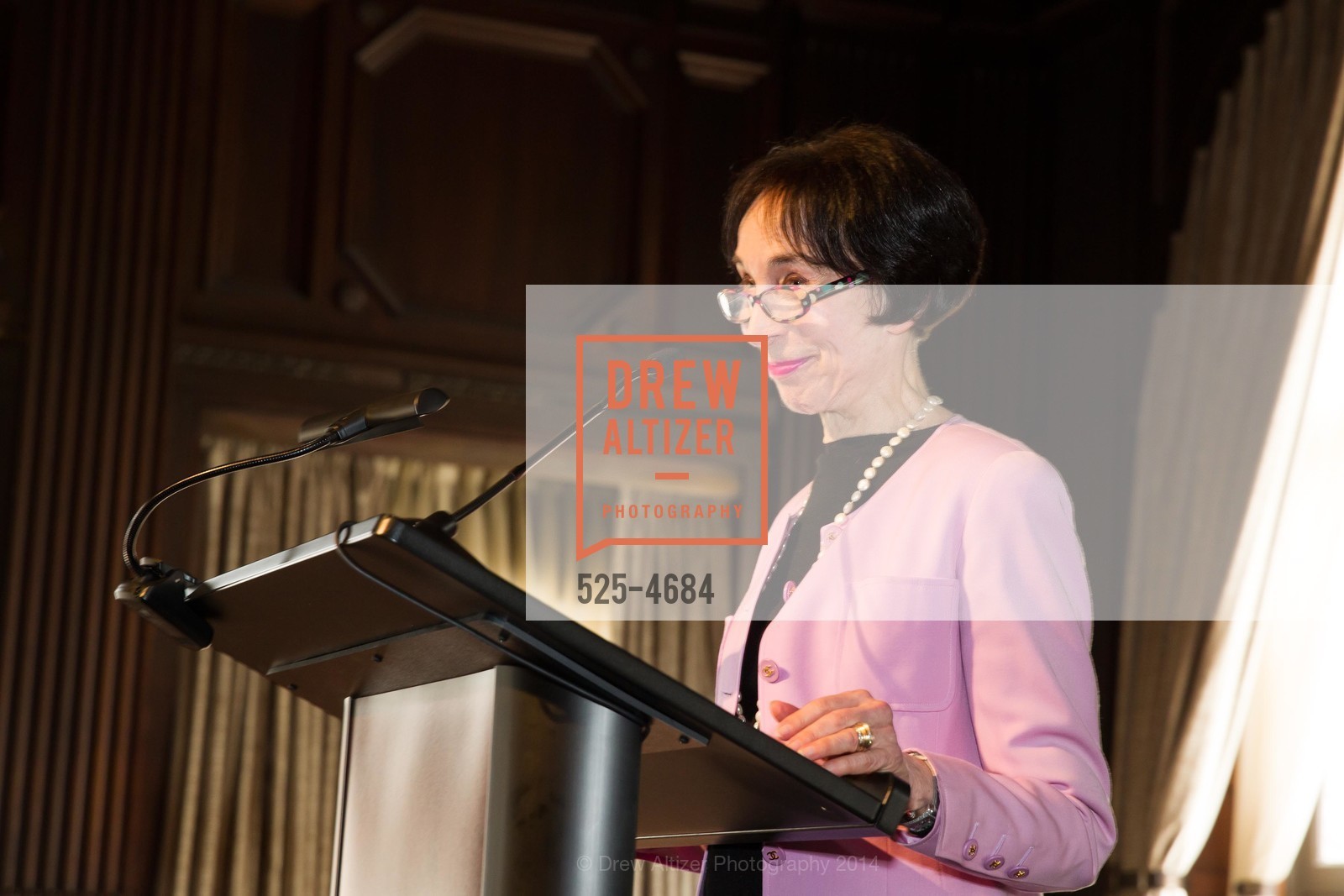 Merle Zellerbach, THE JUNIOR LEAGUE OF SAN FRANCISCO Presents Women at the Center Honors, US, May 8th, 2014, Photo #525-4684 Merle Zellerbach, Photo #525-4684