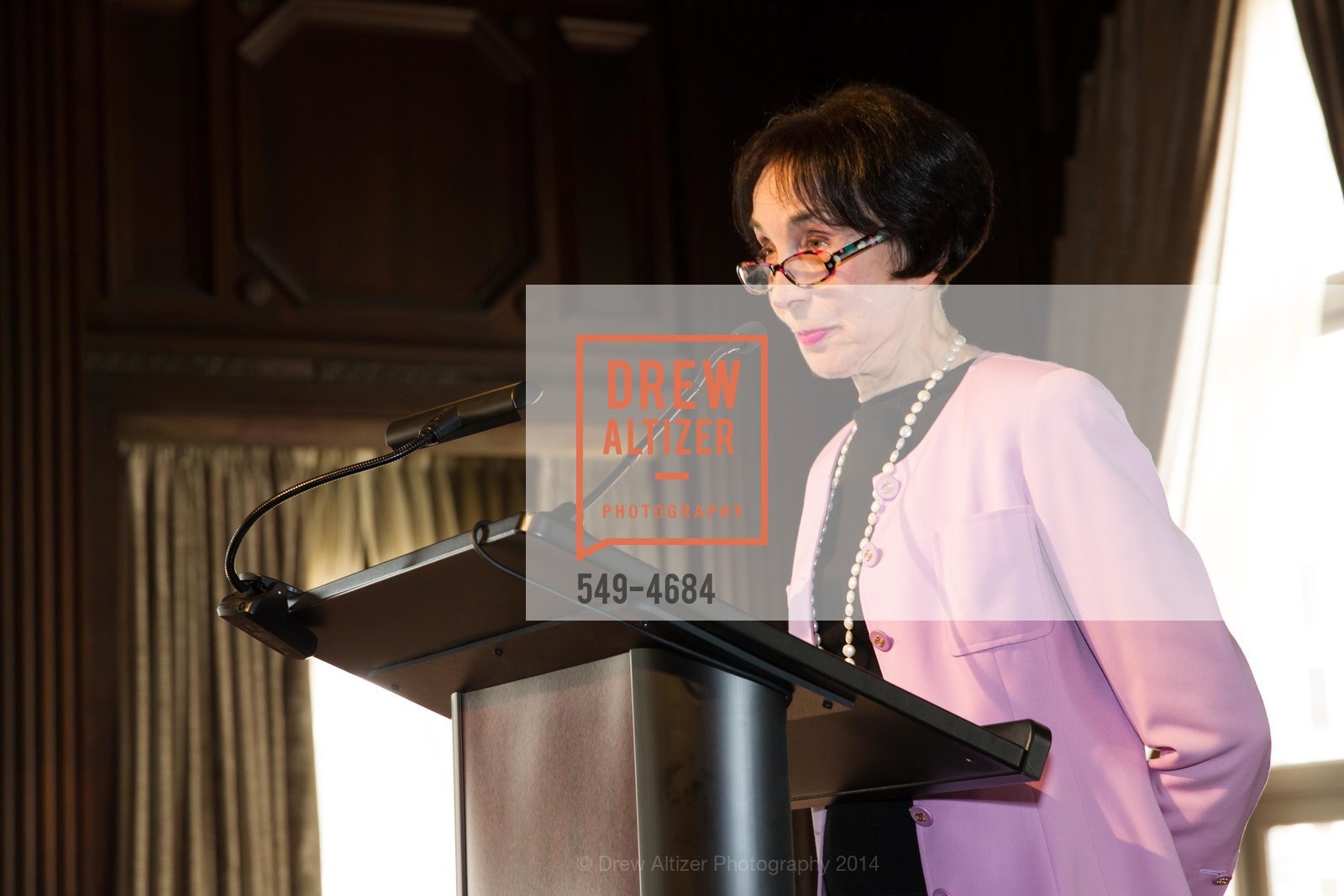 Merle Zellerbach, THE JUNIOR LEAGUE OF SAN FRANCISCO Presents Women at the Center Honors, US, May 8th, 2014, Photo #549-4684 Merle Zellerbach, Photo #549-4684