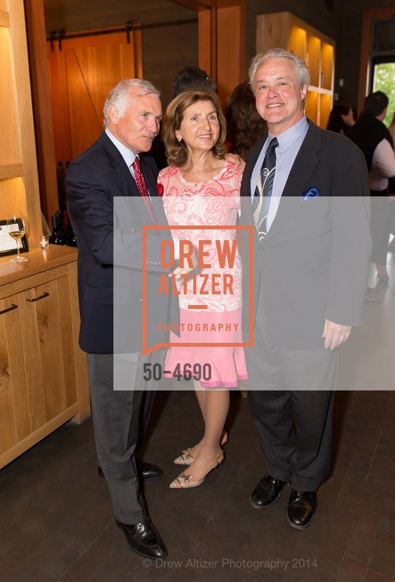 Antonio Castellucci, Rita Castellucci, Daniel Brewbaker, FESTIVAL DEL SOLE Patrons Dinner at ALPHA OMEGA, US, July 17th, 2014, Photo #50-4690 Antonio Castellucci, Rita Castellucci, Daniel Brewbaker, Photo #50-4690