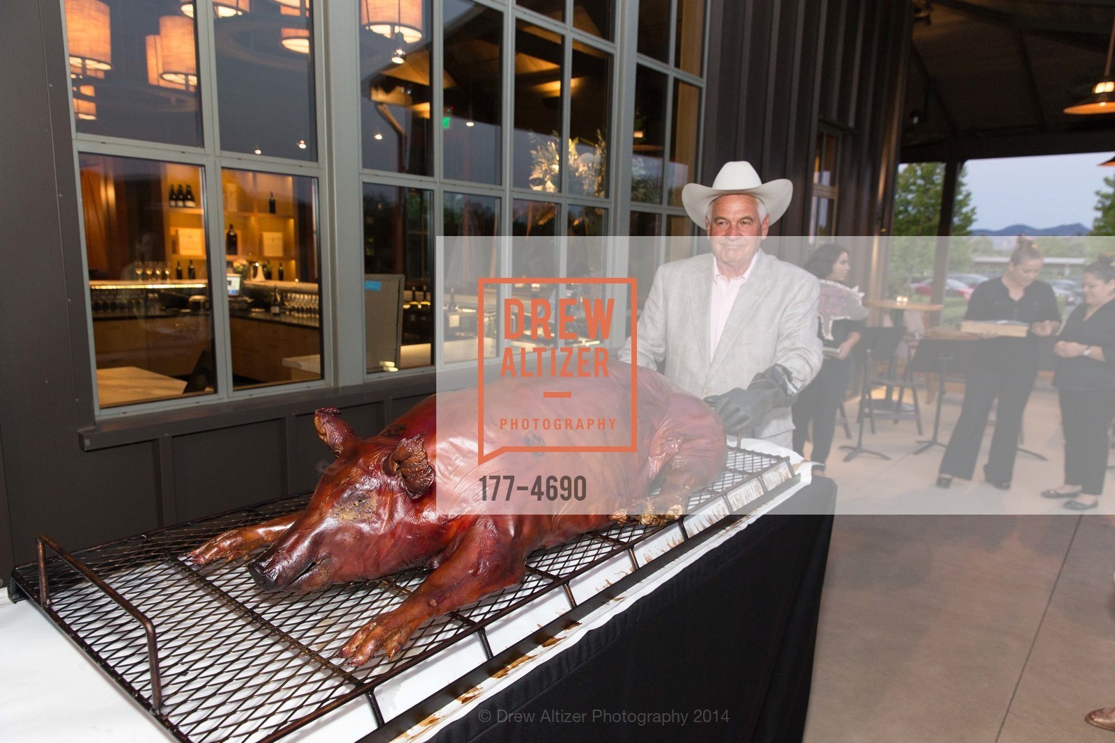 Robin Baggett, FESTIVAL DEL SOLE Patrons Dinner at ALPHA OMEGA, US, July 17th, 2014, Photo #177-4690 Robin Baggett, Photo #177-4690