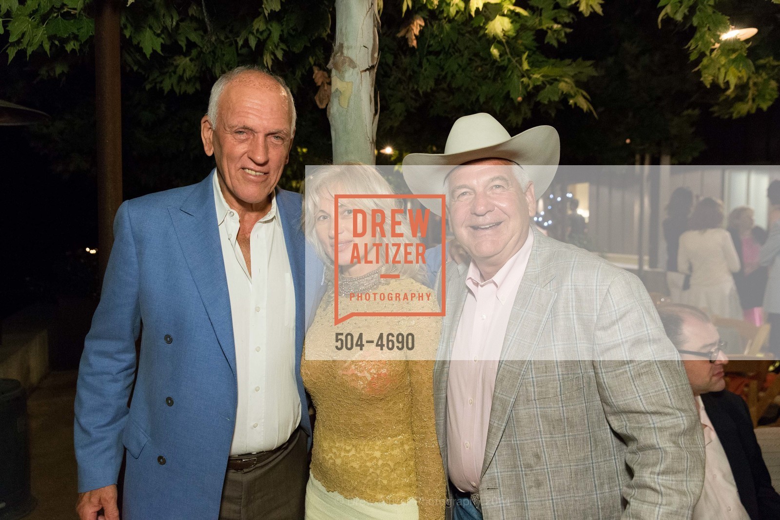 Dario Sattui, Irina Yartseva, Robin Baggett, FESTIVAL DEL SOLE Patrons Dinner at ALPHA OMEGA, US, July 17th, 2014, Photo #504-4690 Dario Sattui, Irina Yartseva, Robin Baggett, Photo #504-4690