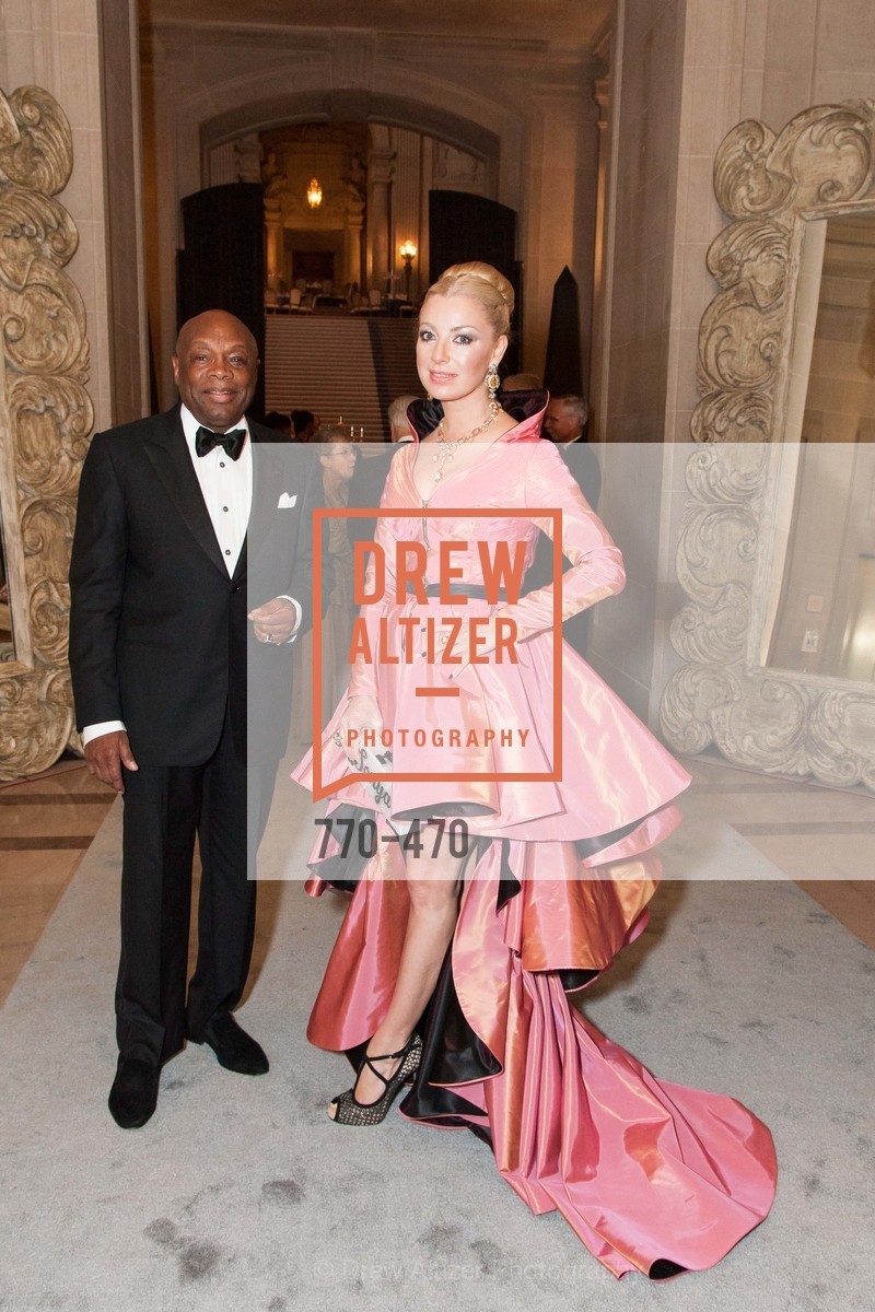 Willie Brown, Sonya Molodetskaya, SAN FRANCISCO BALLET Opening Night Gala: PHENOMENAL - Arrivals, US. SF City Hall, January 22nd, 2014
