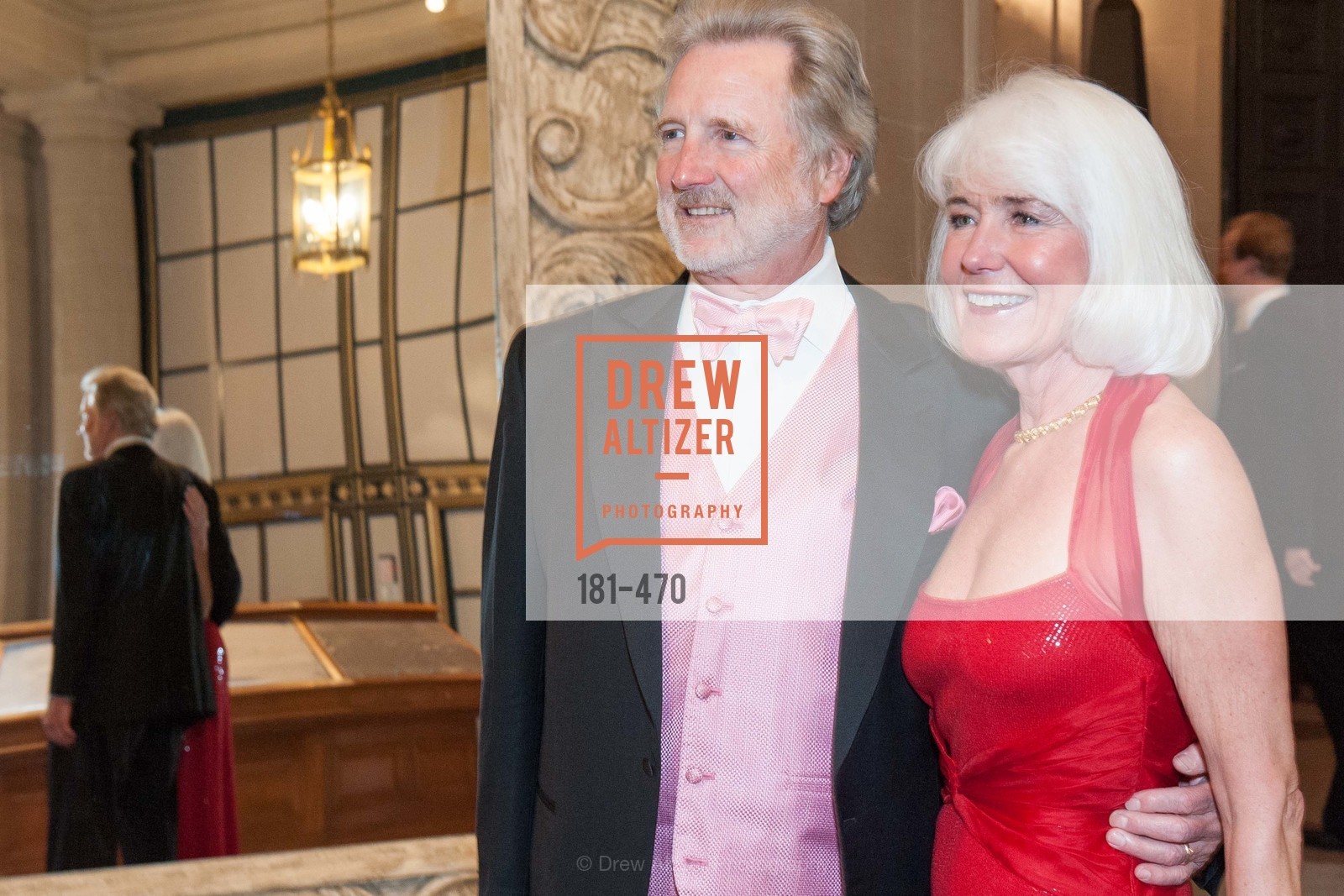 Steve Burrill, Kelly Burrill, SAN FRANCISCO BALLET Opening Night Gala: PHENOMENAL - Arrivals, US. SF City Hall, Photo #181-470 Steve Burrill, Kelly Burrill, Photo #181-470