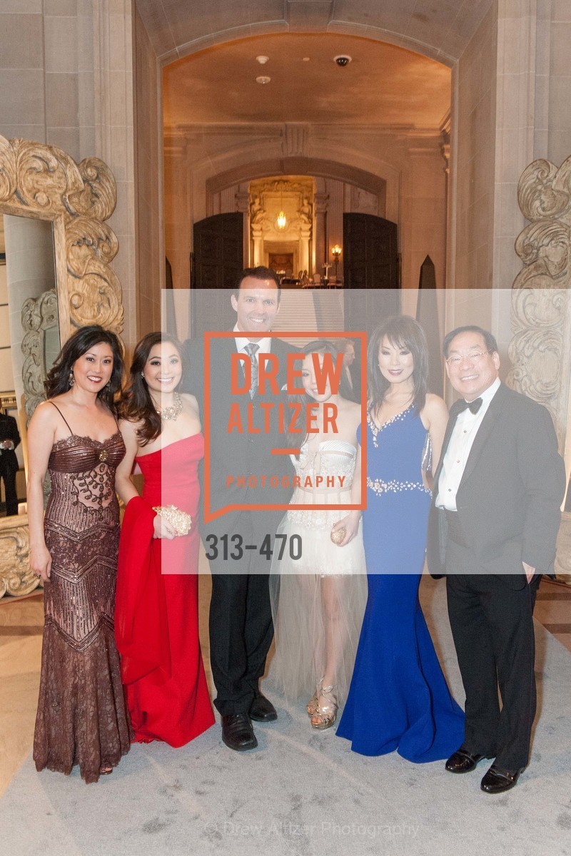 Kristi Yamaguchi, Kelsey Lee, Bret Hedican, Kristen Lee, Jennifer Lee, Edward Lee, SAN FRANCISCO BALLET Opening Night Gala: PHENOMENAL - Arrivals, US. SF City Hall, January 22nd, 2014,Drew Altizer, Drew Altizer Photography, full-service agency, private events, San Francisco photographer, photographer california