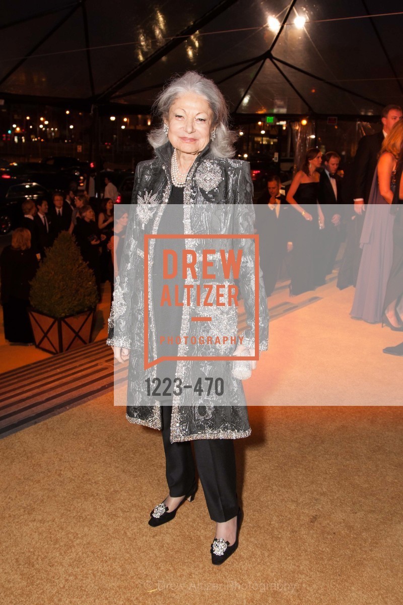 Denise Hale, SAN FRANCISCO BALLET Opening Night Gala: PHENOMENAL - Arrivals, US. SF City Hall, January 22nd, 2014,Drew Altizer, Drew Altizer Photography, full-service agency, private events, San Francisco photographer, photographer california