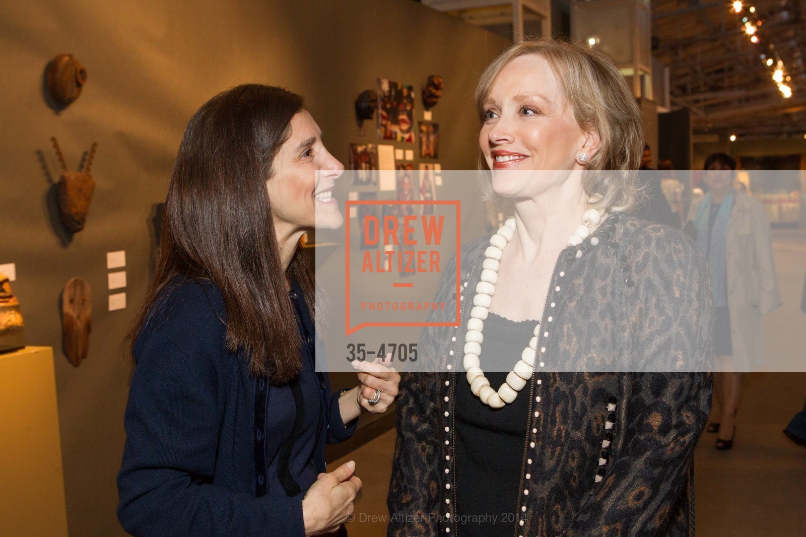 Lisa Podos, OJ Shansby, San Francisco Tribal & Textile Arts Show Opening Preview Gala, US, February 6th, 2014, Photo #35-4705 Lisa Podos, OJ Shansby, Photo #35-4705